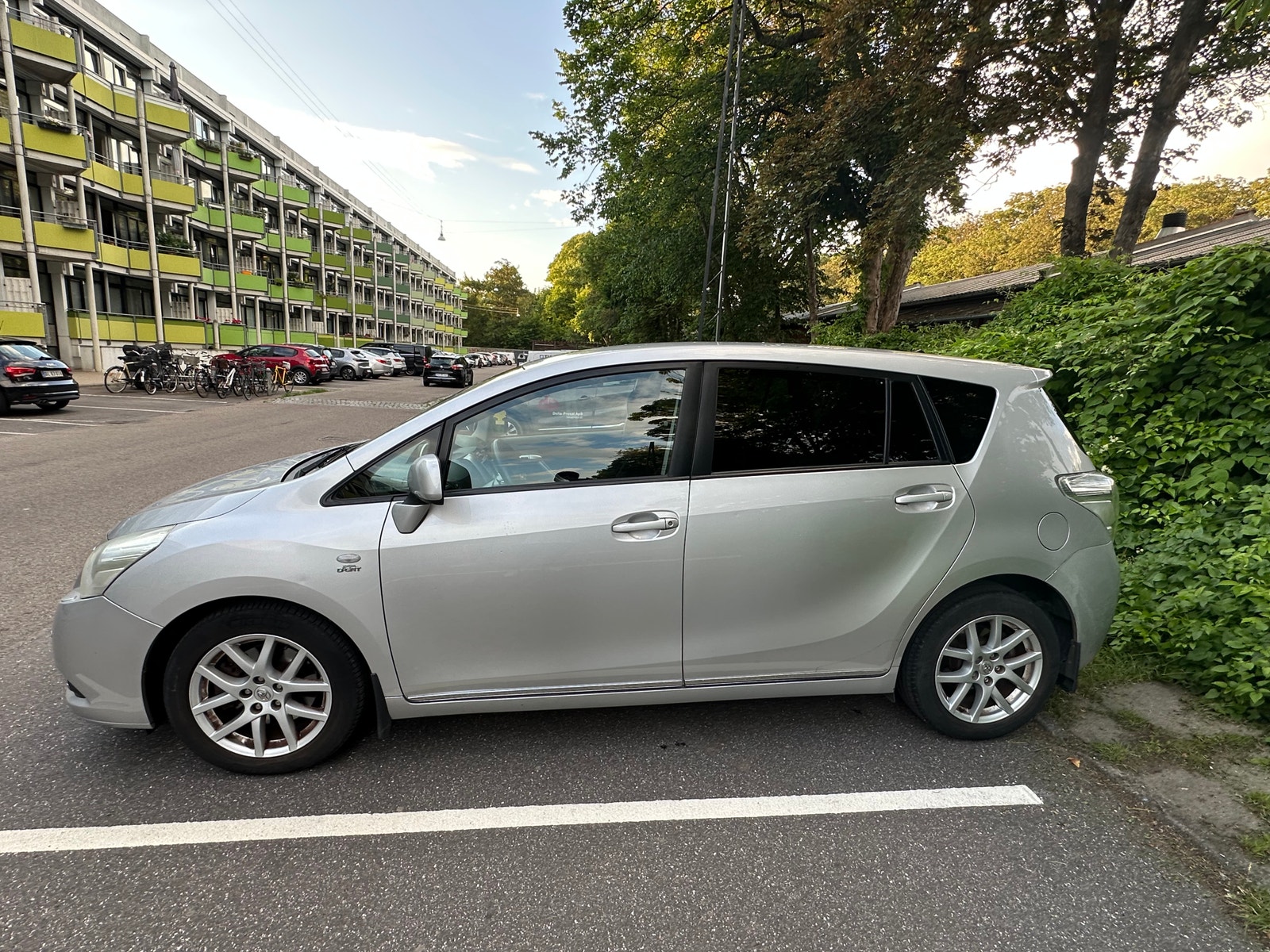 Toyota Verso til salg hos Nabilli