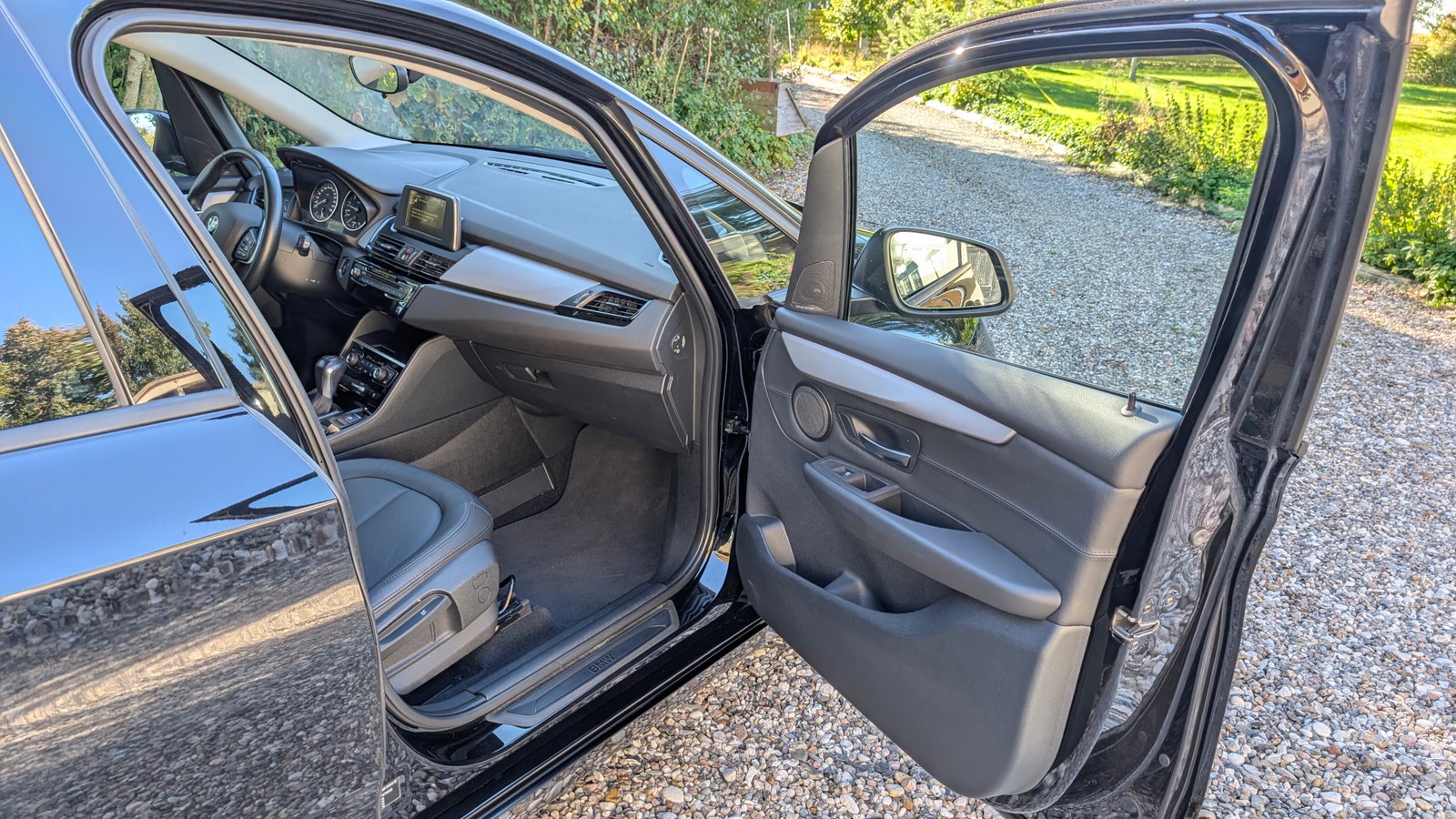 BMW 225i til salg hos Nabilli
