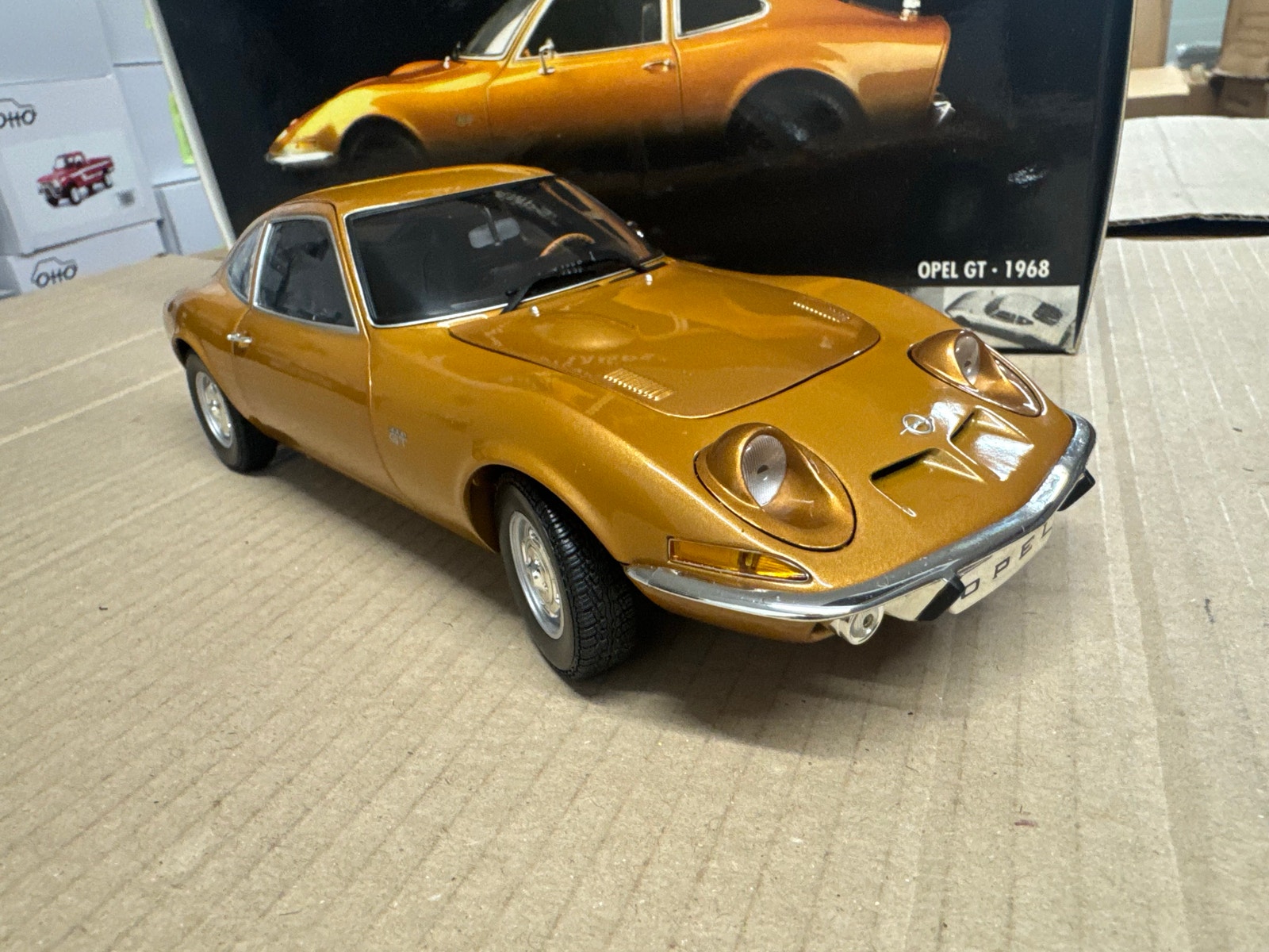 Minichamps Opel GT 1968 1/18 1:18 Modelbil Guld | DBA