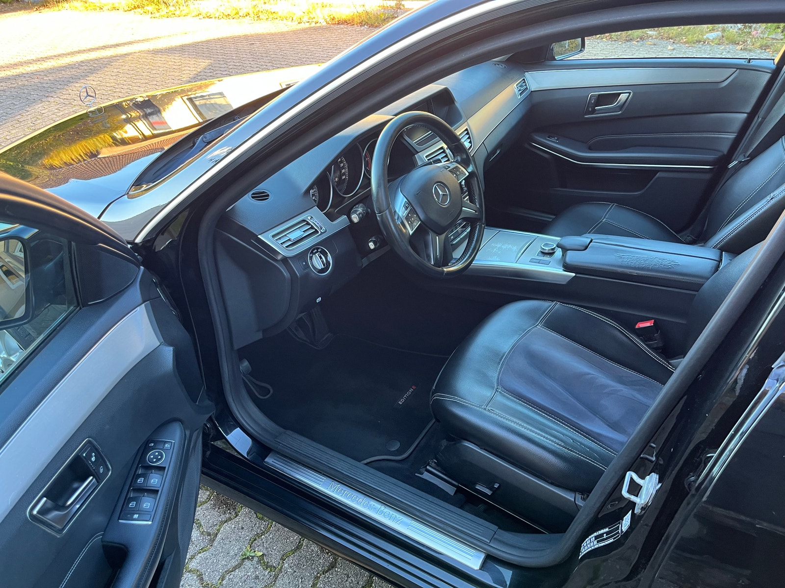 Mercedes E200 til salg hos Nabilli
