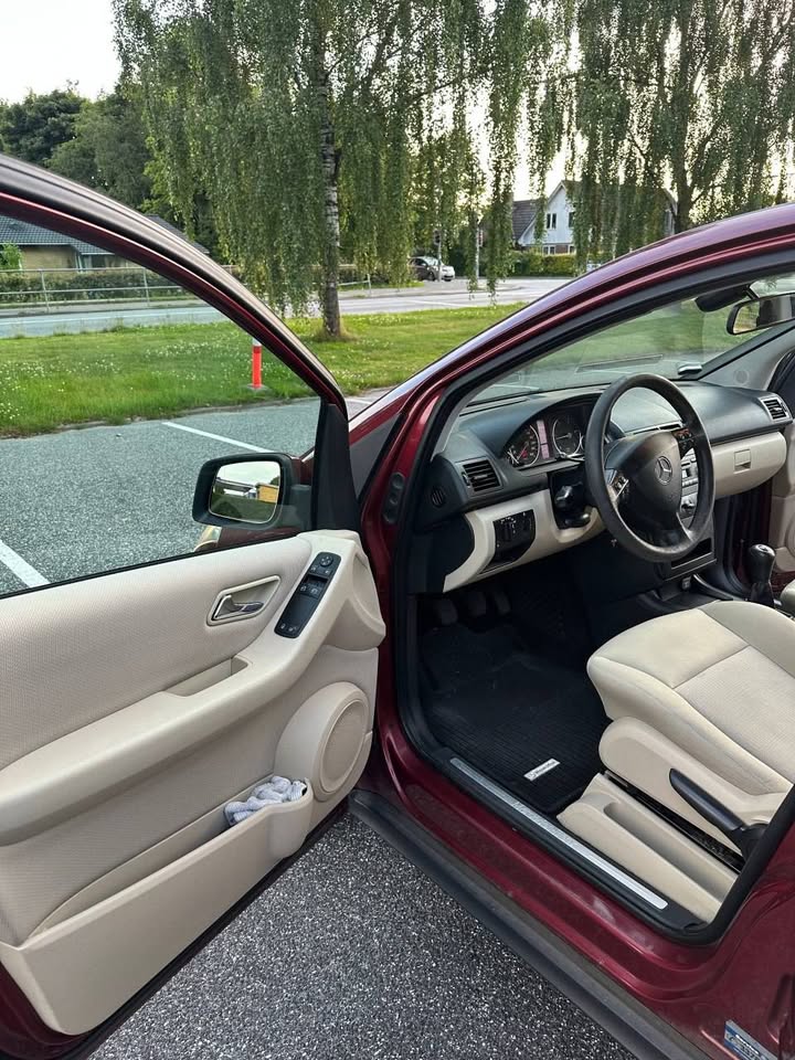 Mercedes A160 til salg hos Nabilli