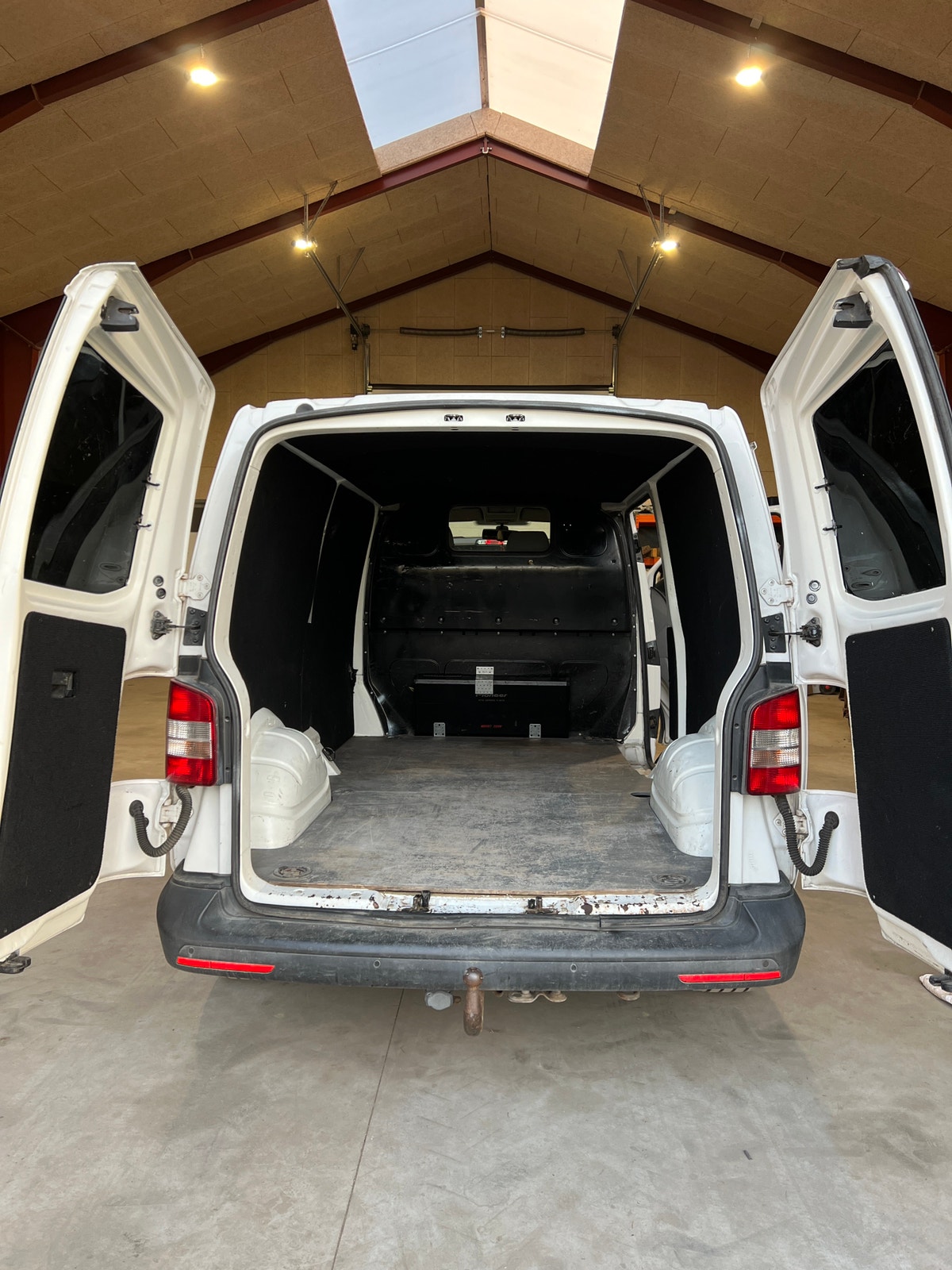 VW Transporter til salg hos Nabilli