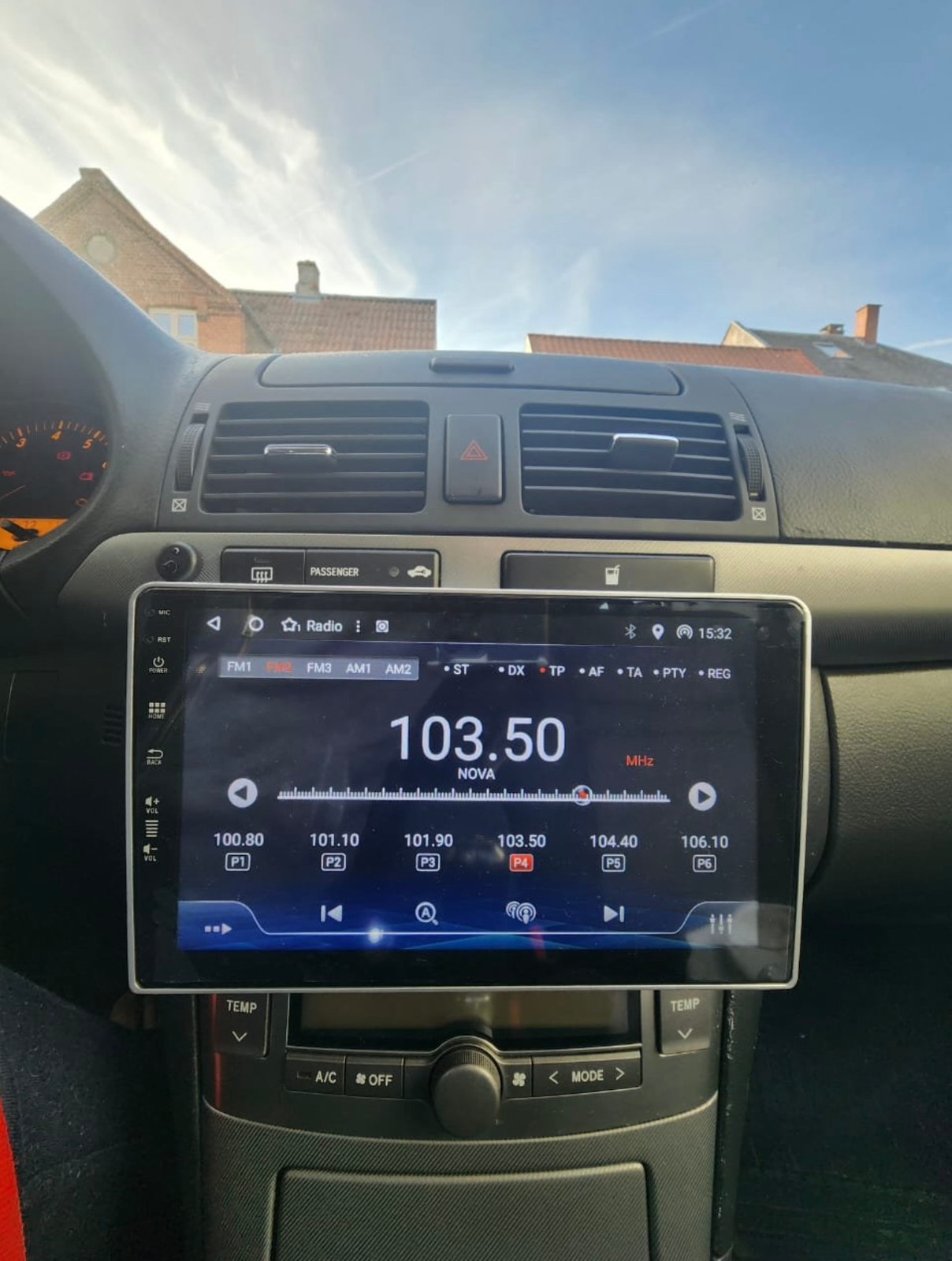 Toyota Avensis – billede 4