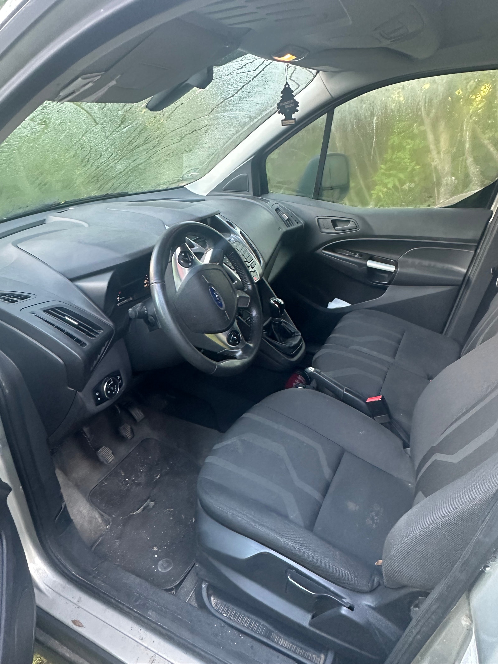 Ford Transit Connect til salg hos Nabilli