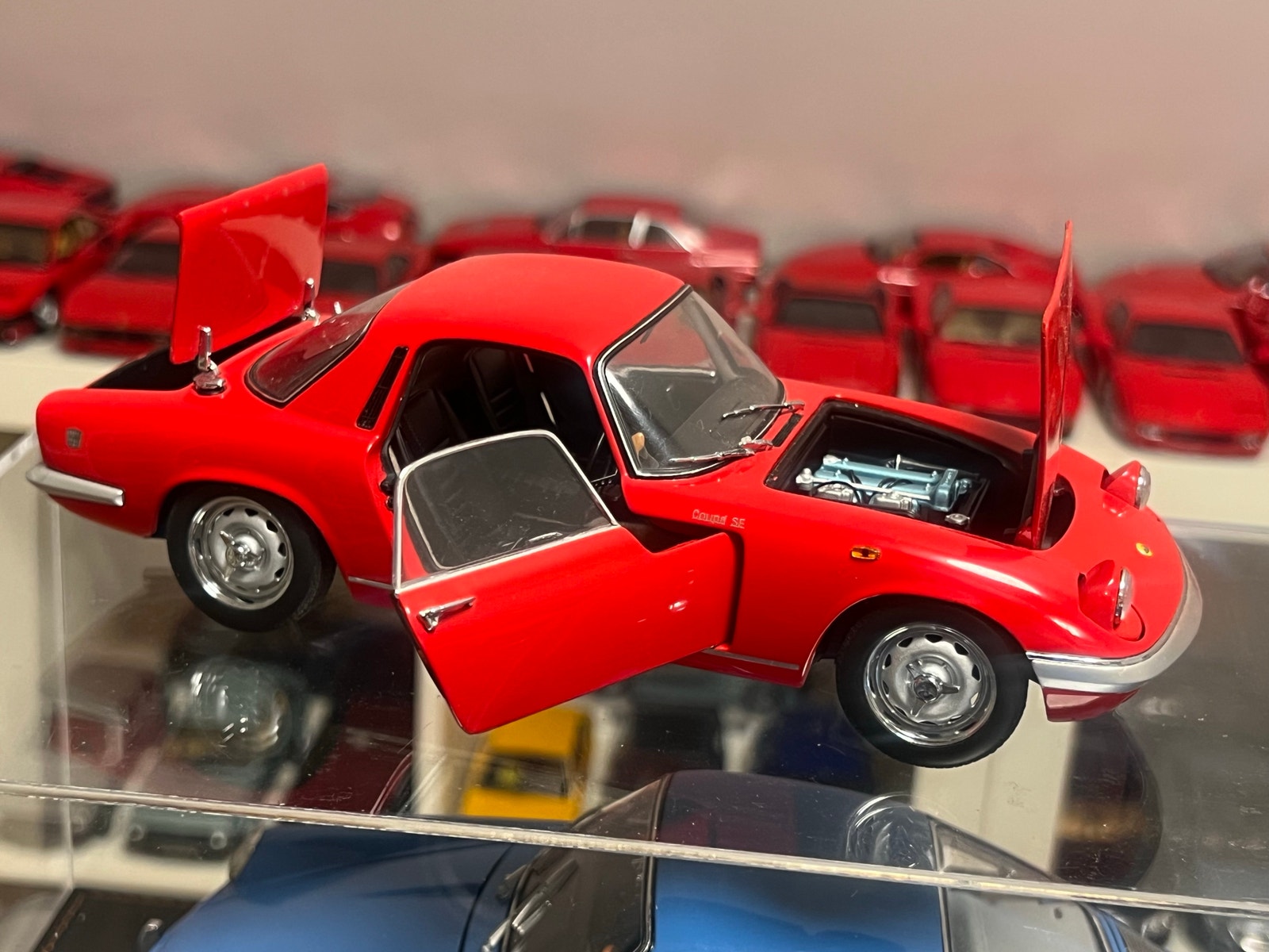 Lotus Elan Coupé 1:18 AutoArt | DBA