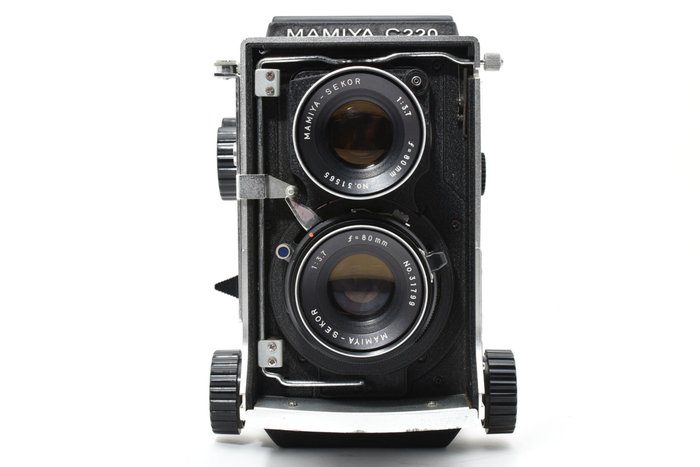 Mamiya C220 Professional + Sekor 3.7/80mm + L-shaped Left Hand