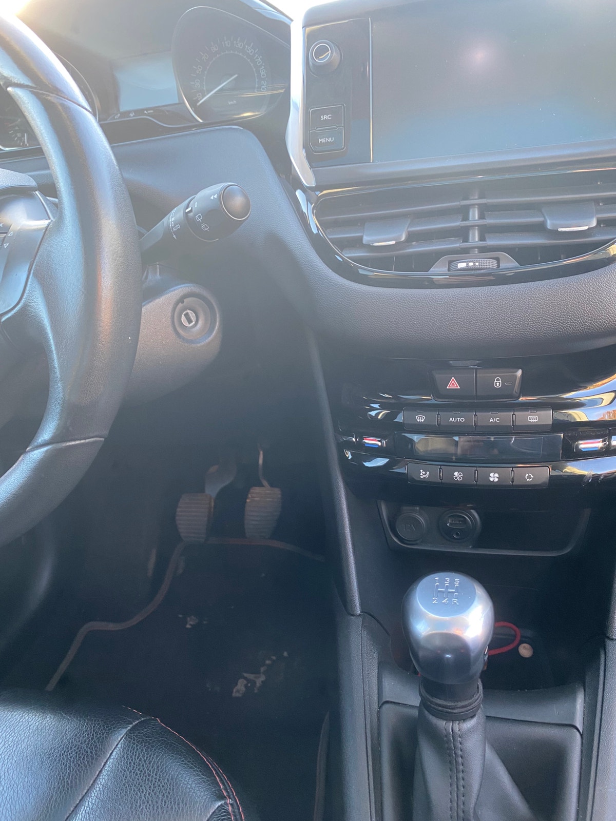 Peugeot 208 til salg hos Nabilli