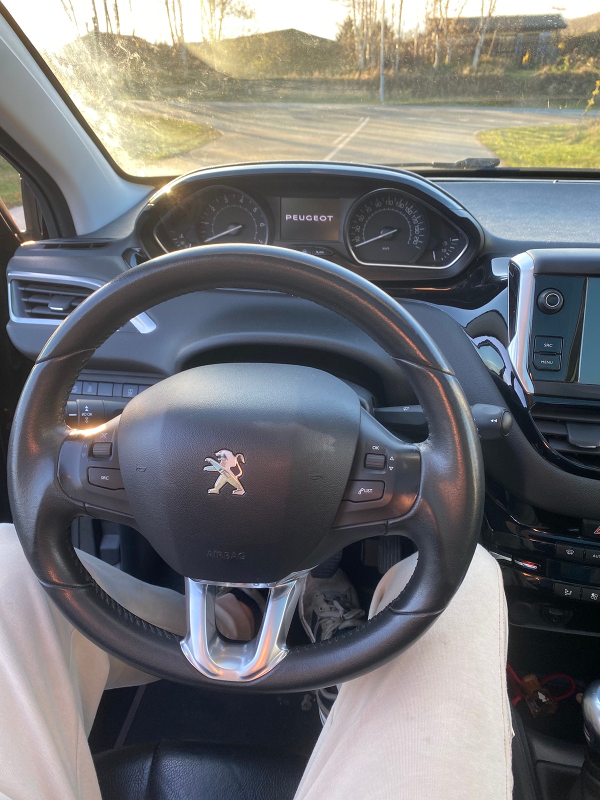 Peugeot 208 til salg hos Nabilli