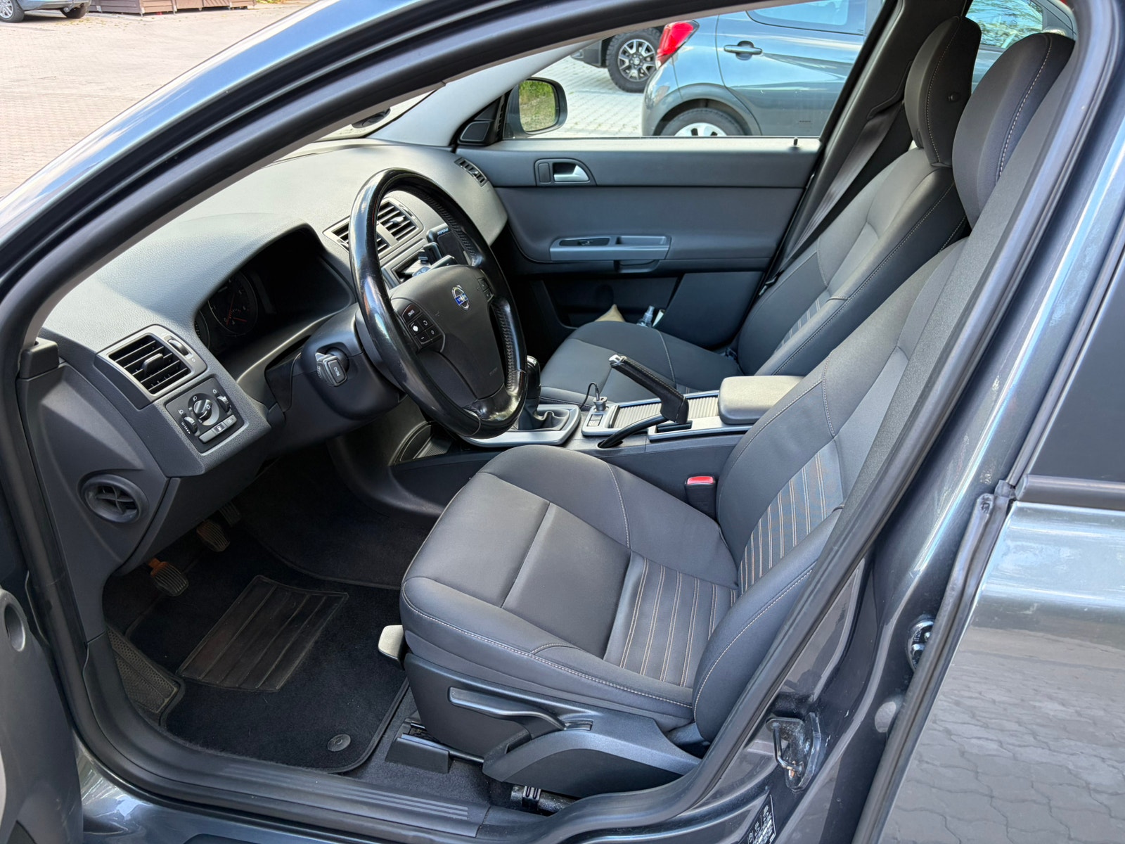 Volvo V50 til salg hos Nabilli