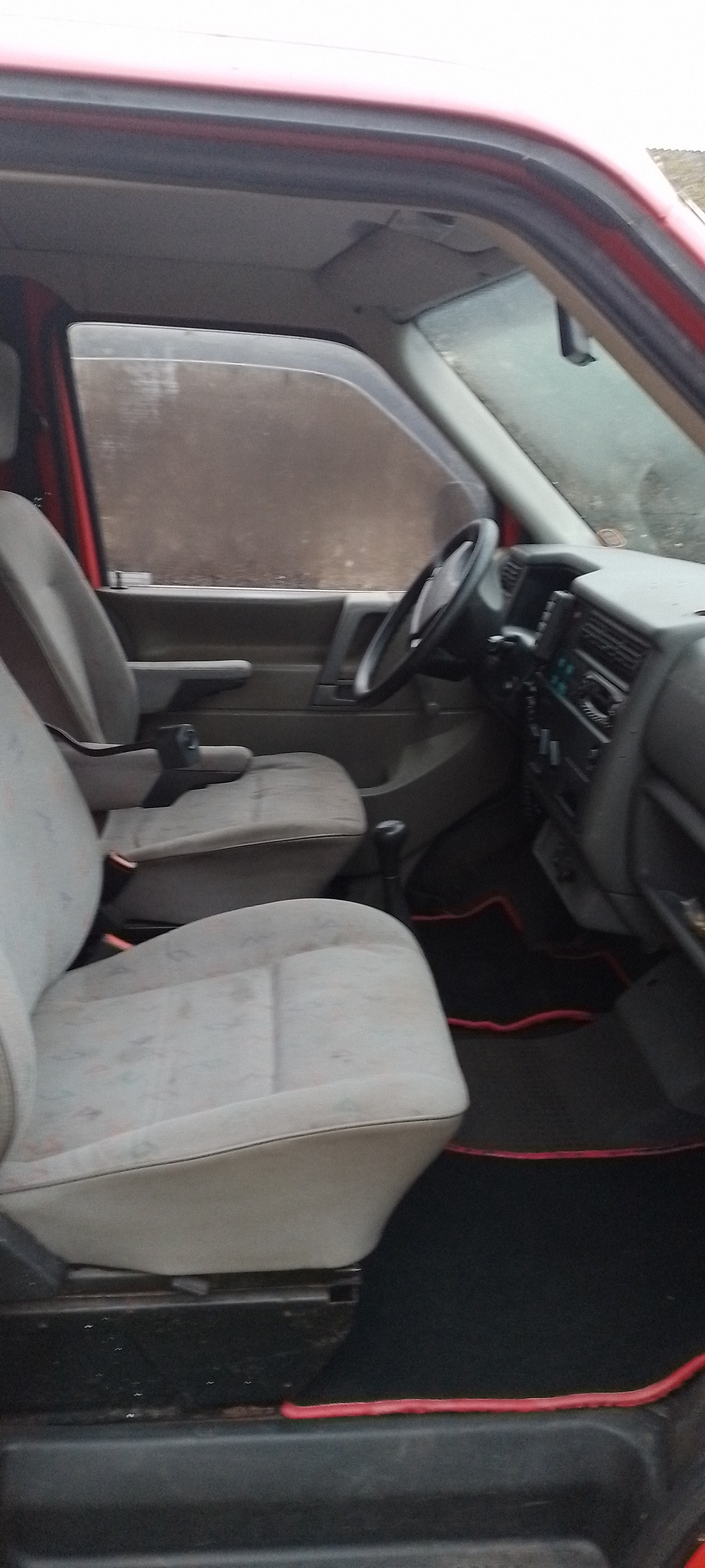 VW Transporter til salg hos Nabilli