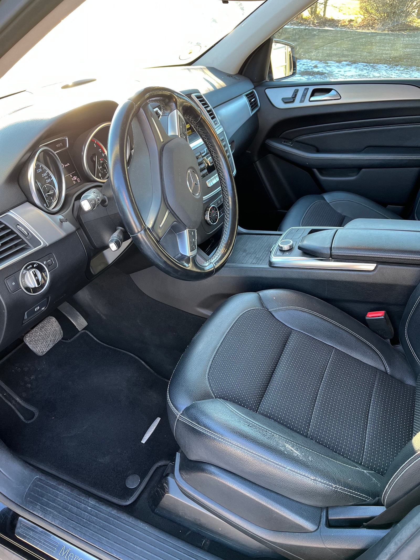 Mercedes ML250 til salg hos Nabilli
