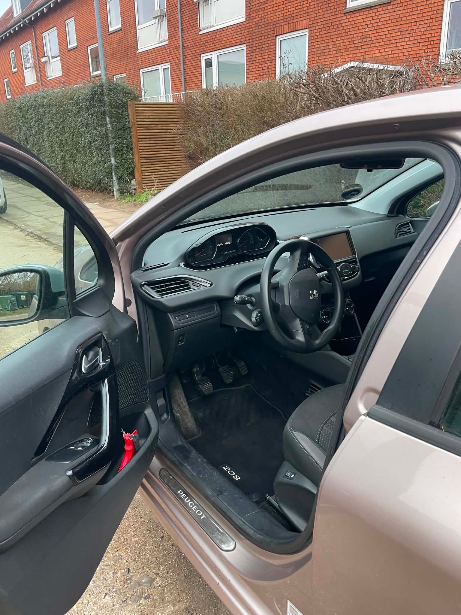 Peugeot 208 – billede 14