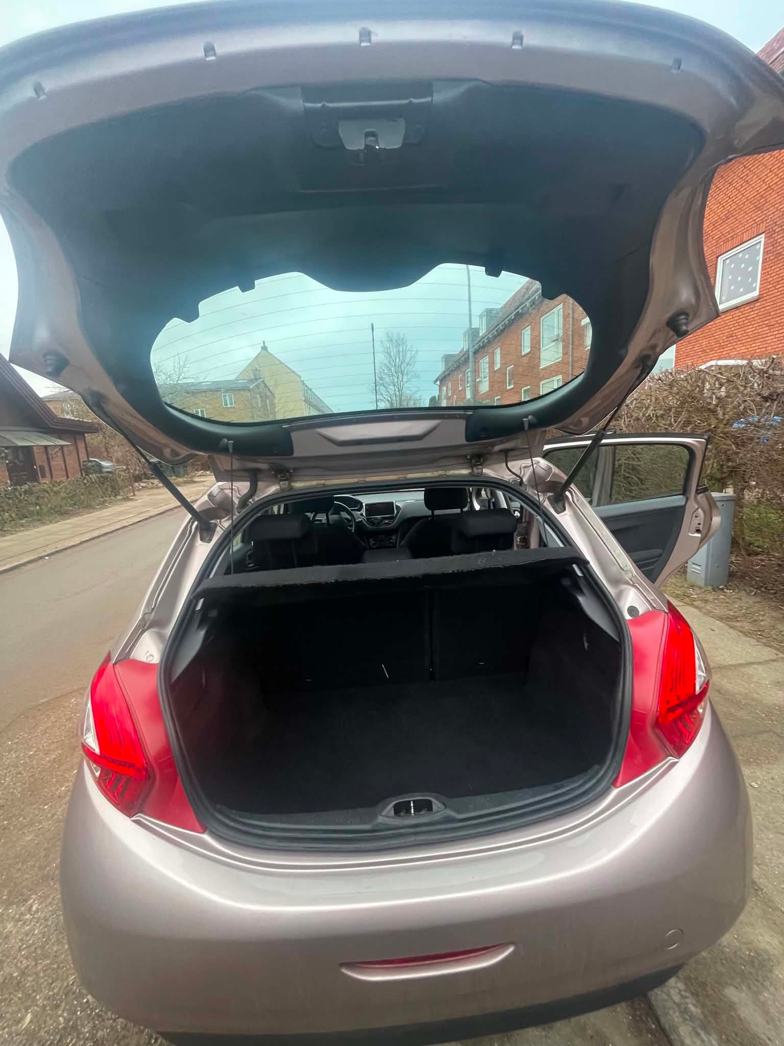 Peugeot 208 – billede 4