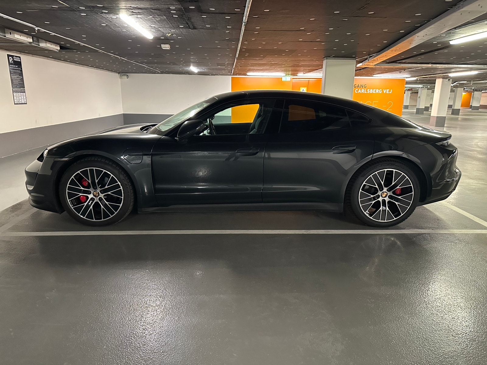 Porsche Taycan 4S til salg hos Nabilli