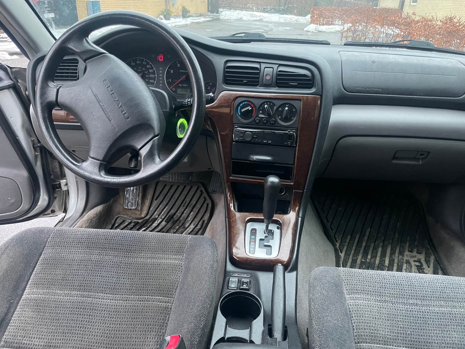 Subaru Legacy til salg hos Nabilli