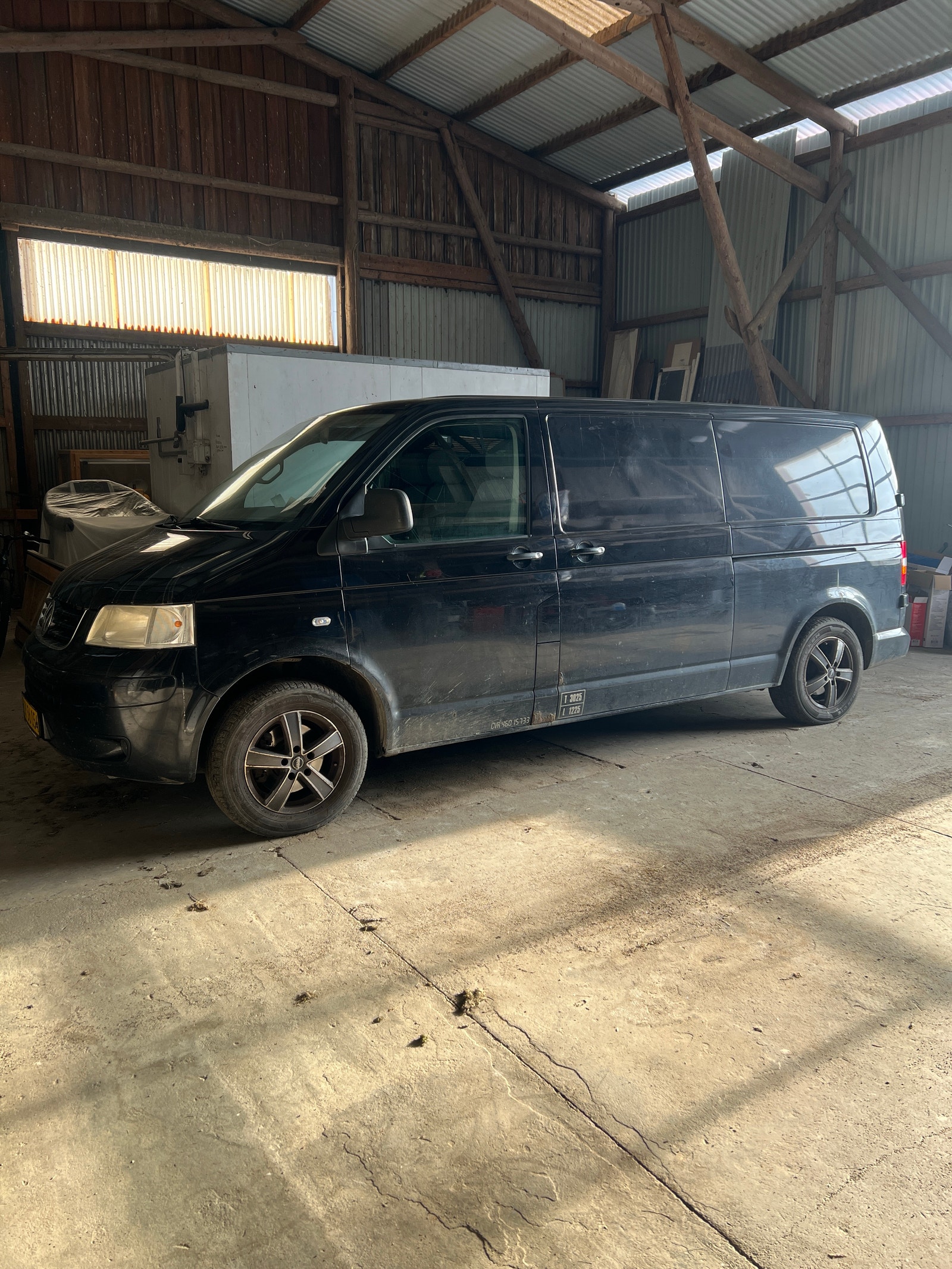 VW Transporter til salg hos Nabilli