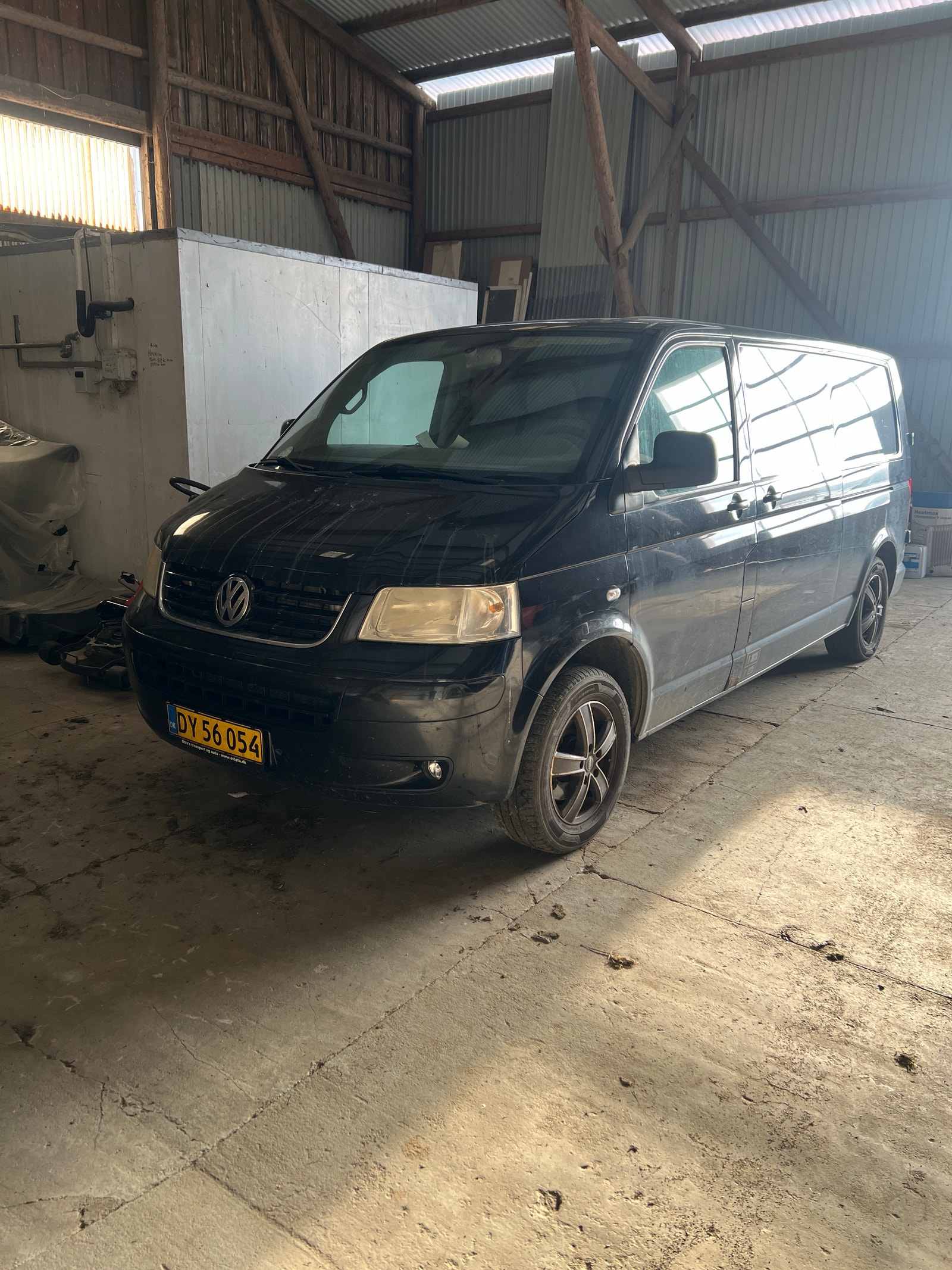 VW Transporter til salg hos Nabilli