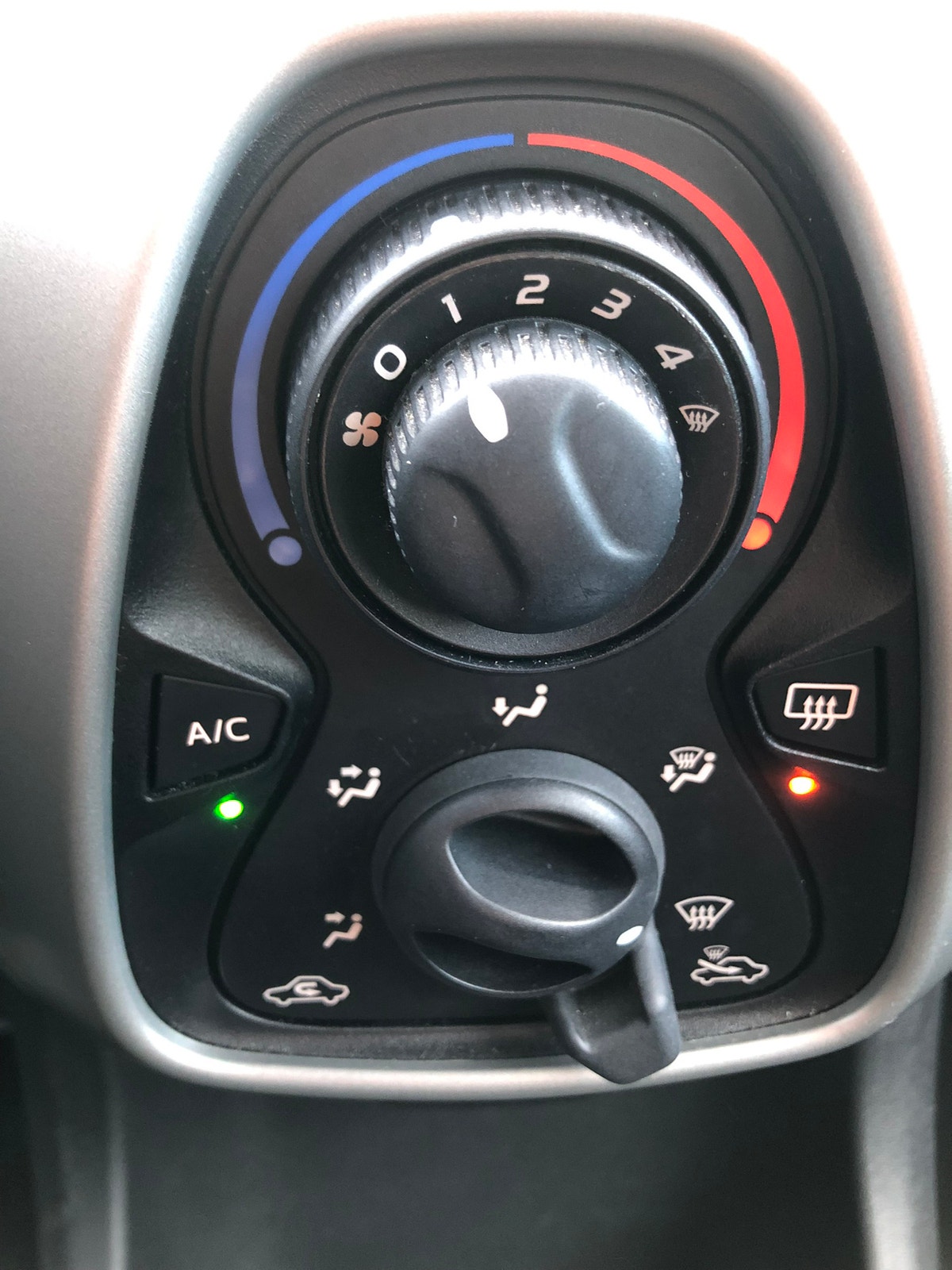 Peugeot 108 til salg hos Nabilli