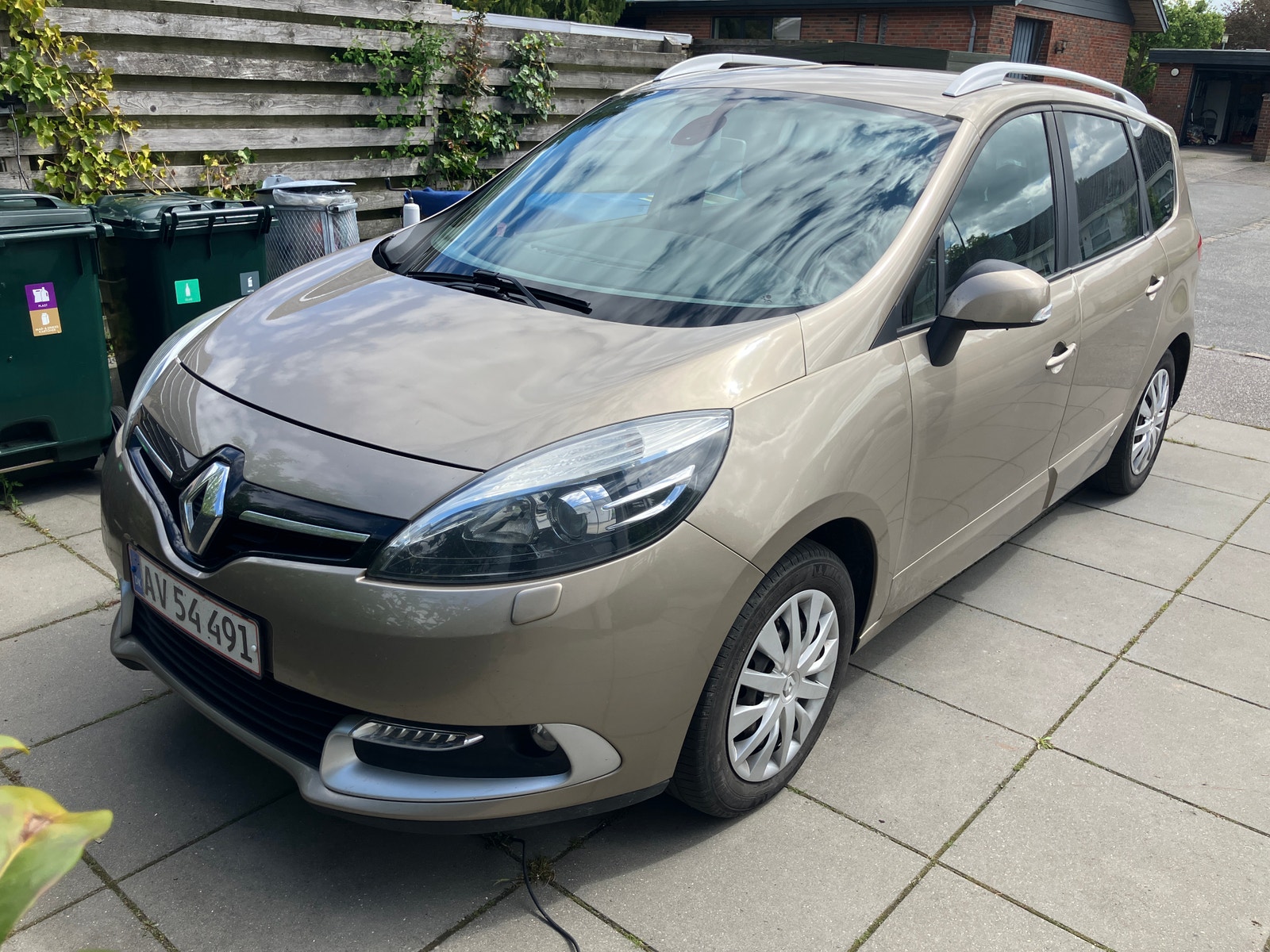 Renault Grand Scenic III til salg hos Nabilli