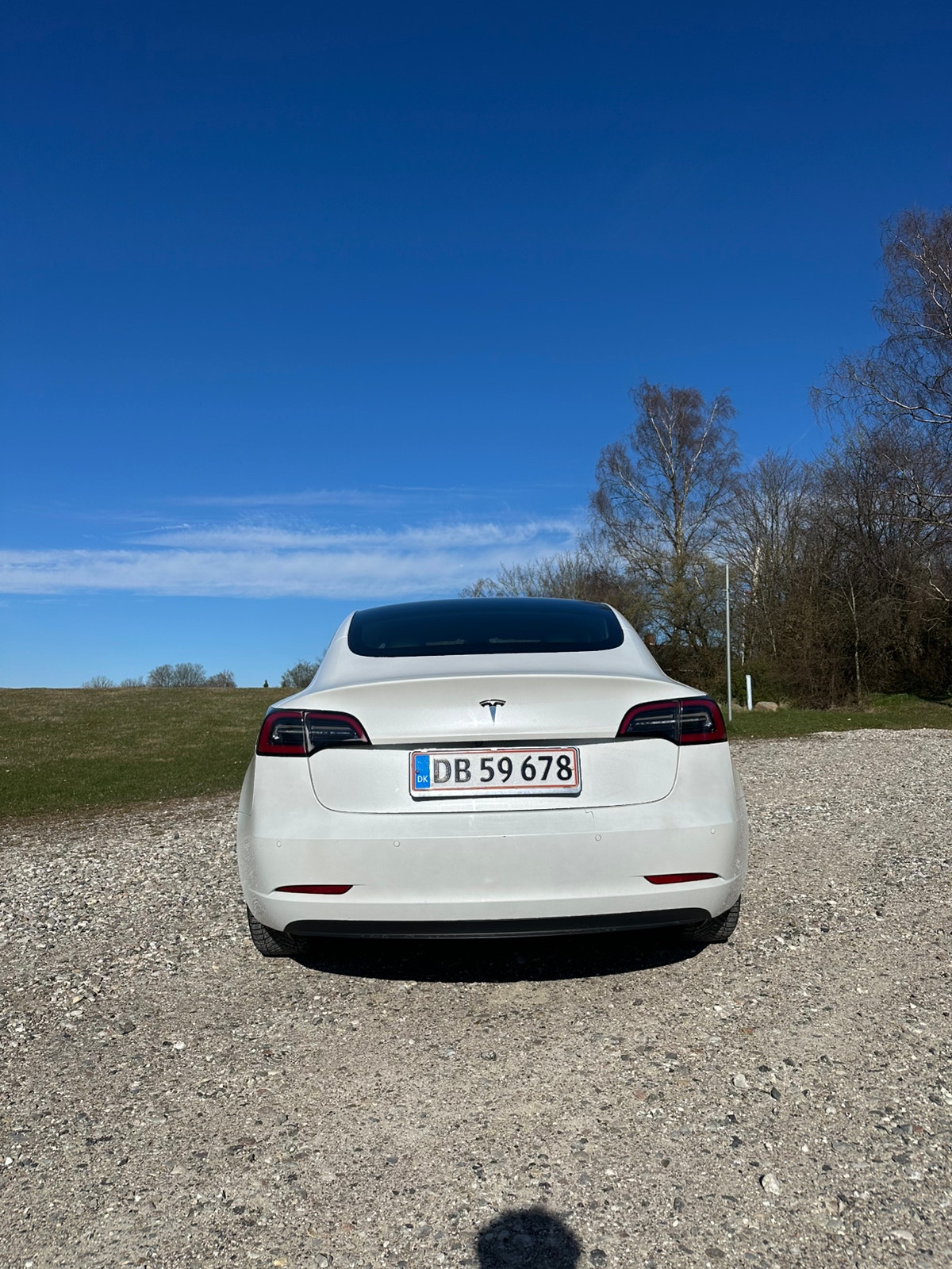 Tesla Model 3 til salg hos Nabilli