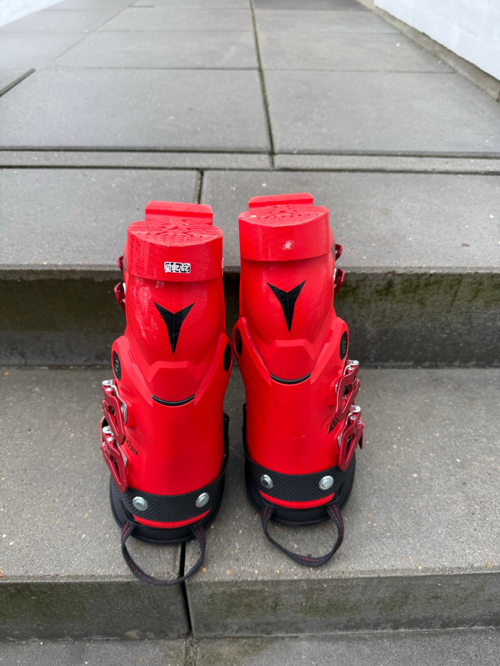 Atomic Redster Club Sport 80 LC skistøvler rød | DBA