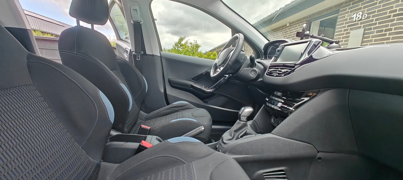 Peugeot 208 til salg hos Nabilli