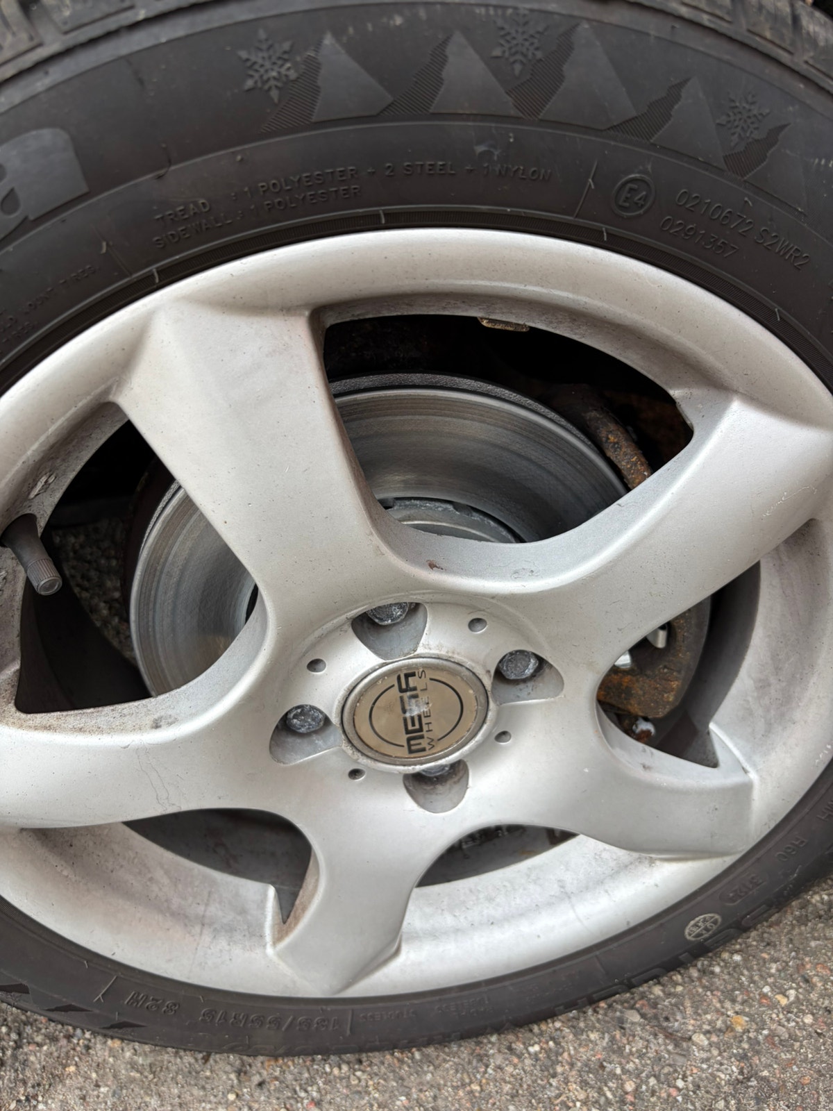 VW UP! til salg hos Nabilli