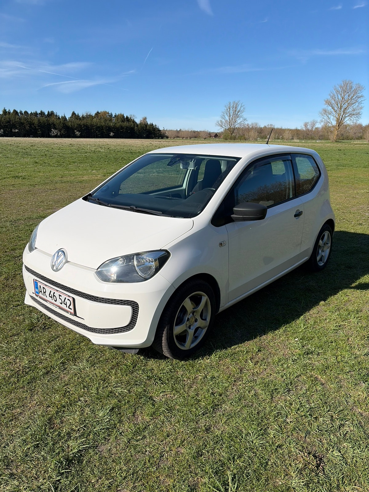 VW UP! til salg hos Nabilli