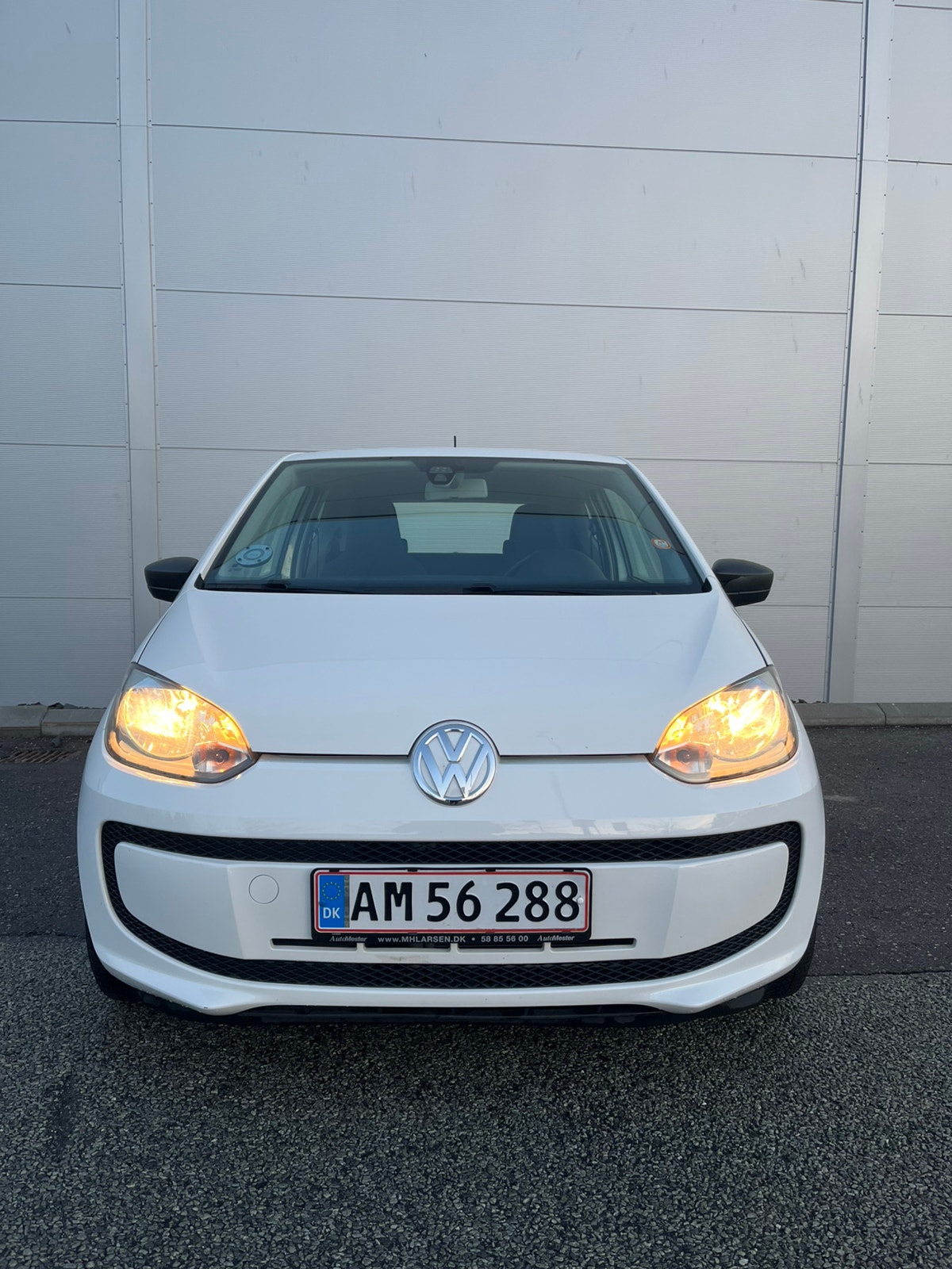 VW UP! til salg hos Nabilli