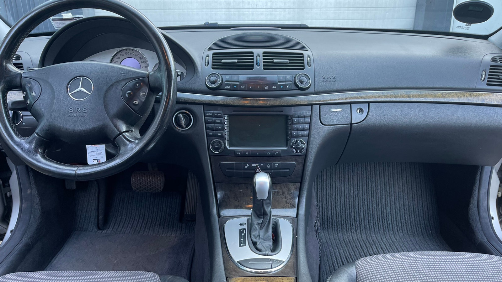 Mercedes E320 – billede 7