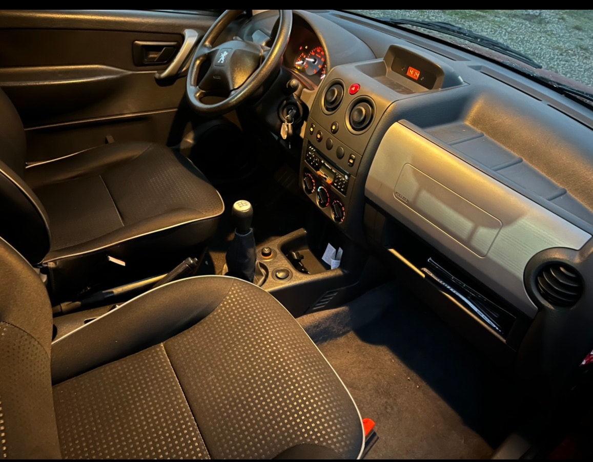 Peugeot Partner til salg hos Nabilli