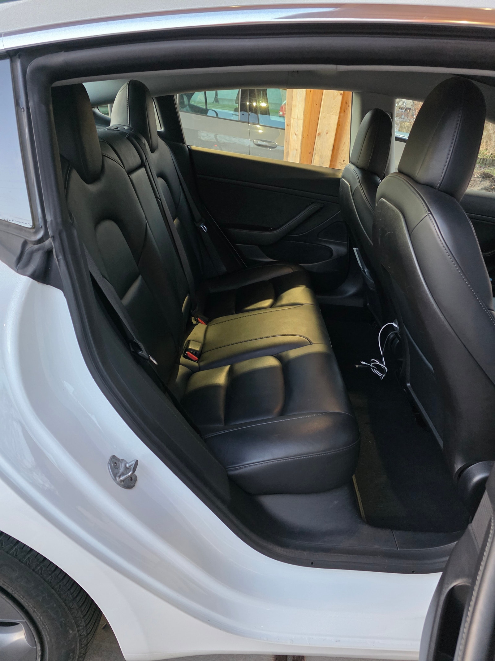 Tesla Model 3 til salg hos Nabilli