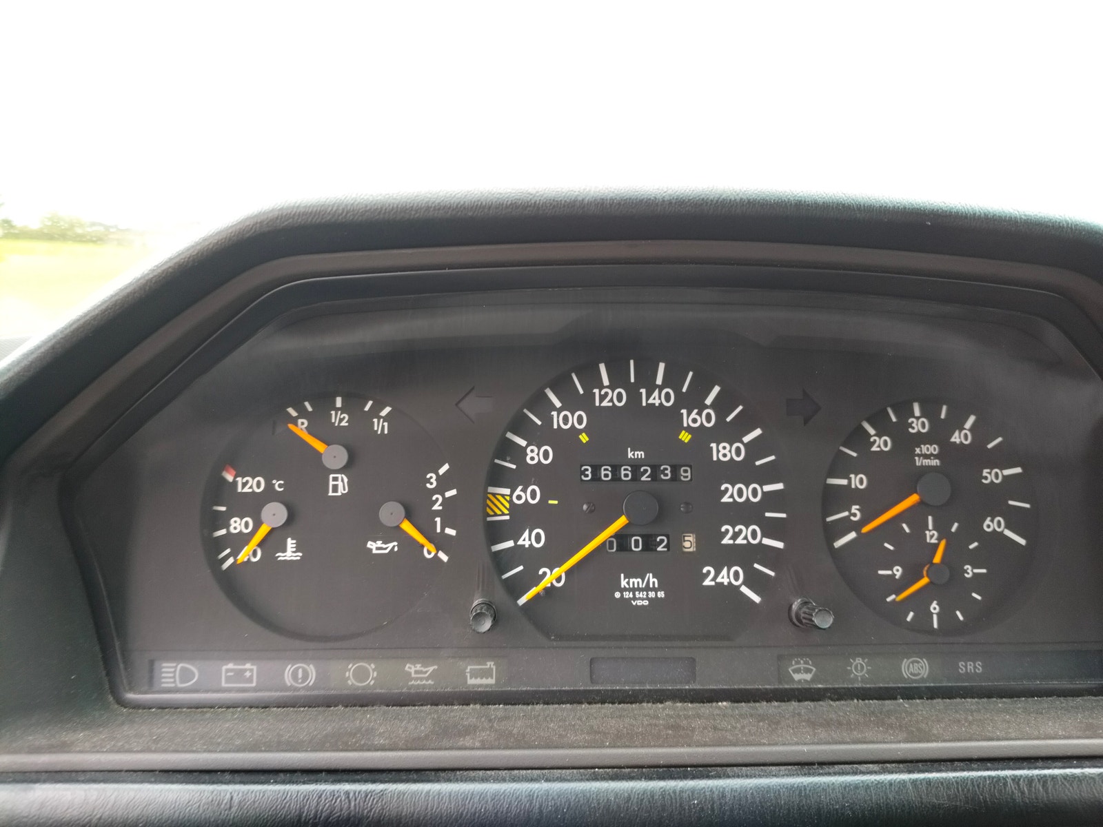 Mercedes E220 – billede 10