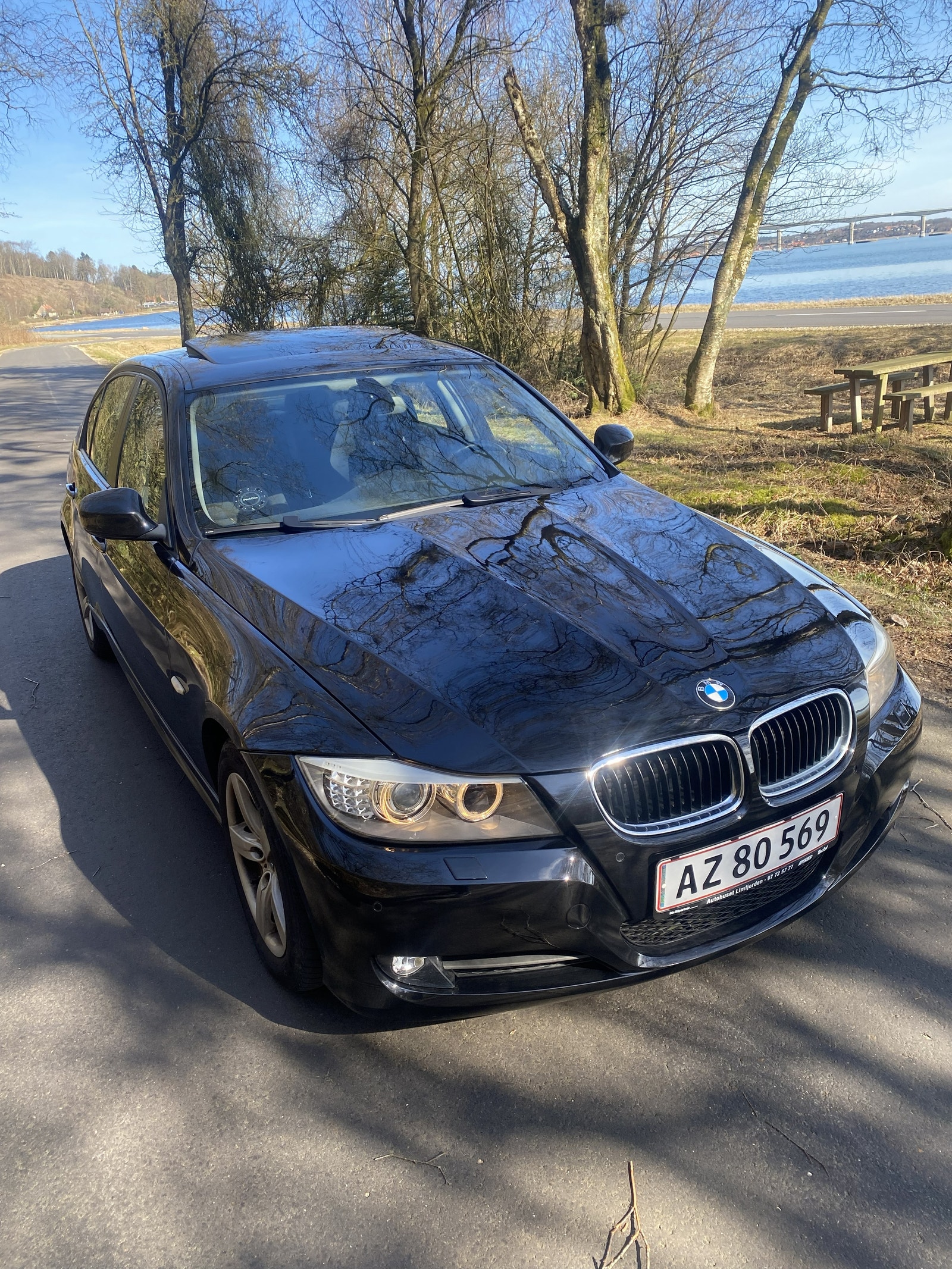 BMW 320i – billede 2