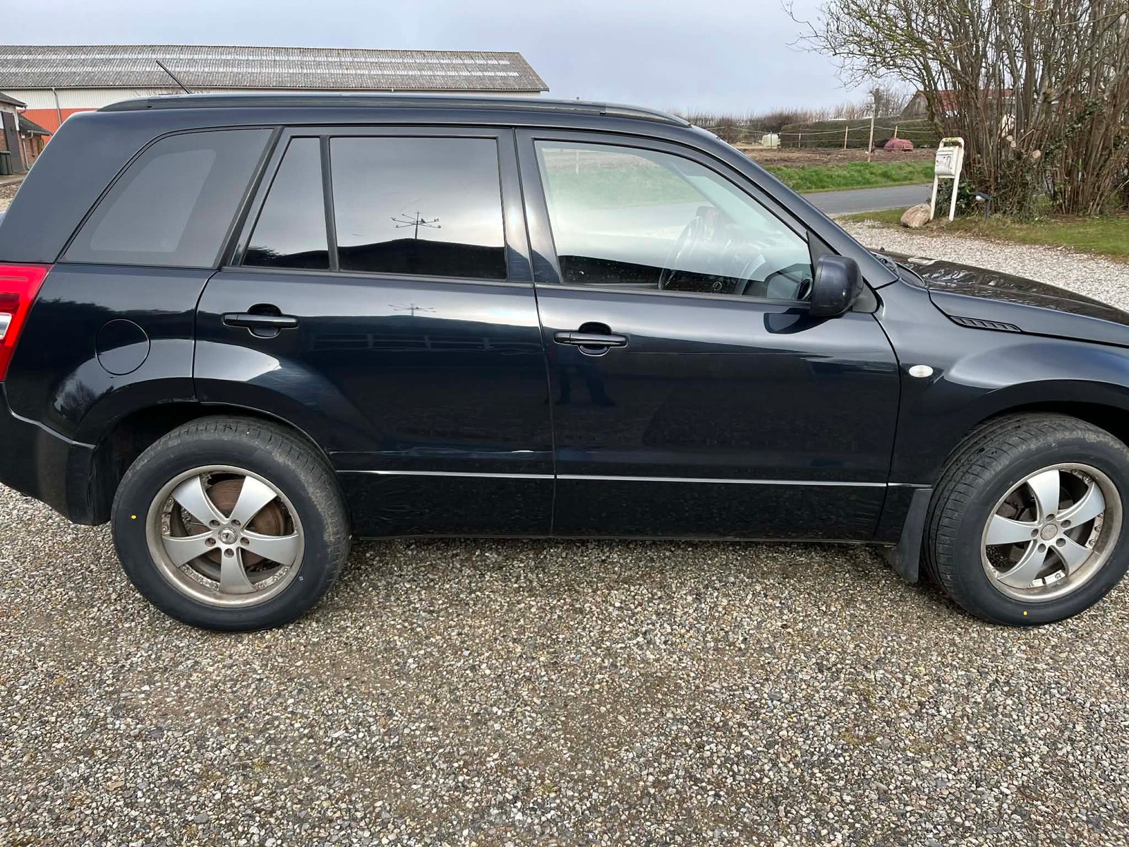 Suzuki Grand Vitara til salg hos Nabilli