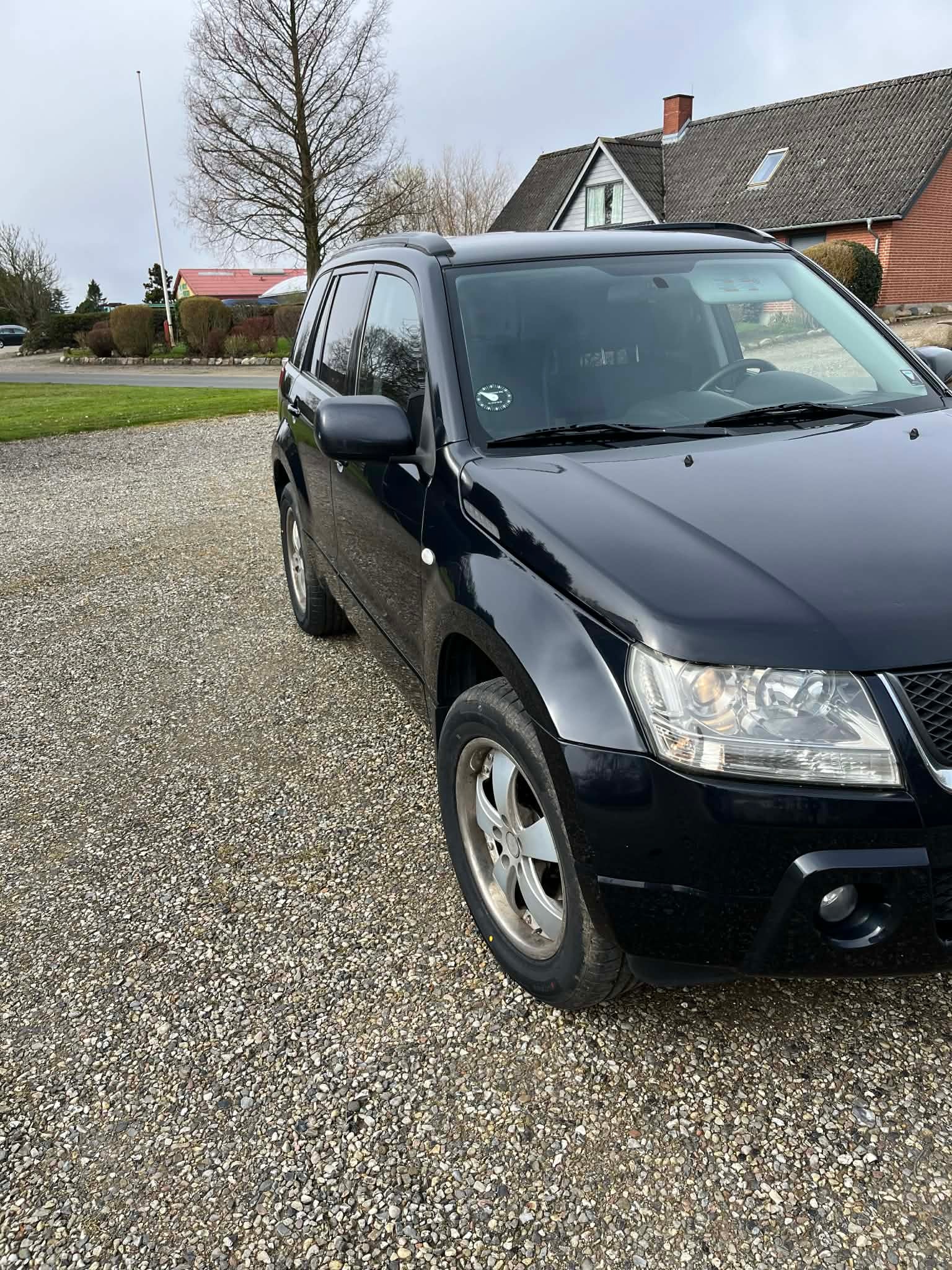Suzuki Grand Vitara til salg hos Nabilli