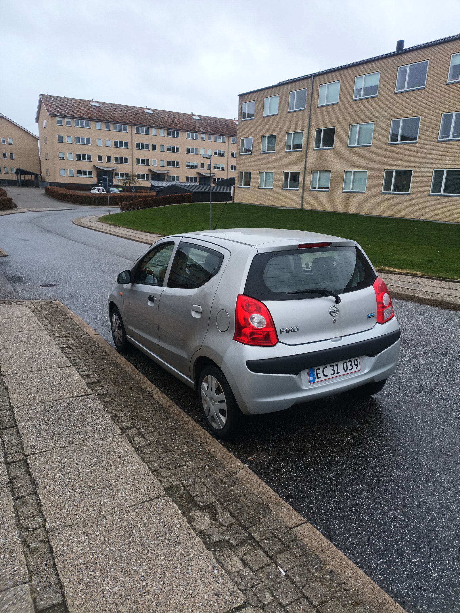 Nissan Pixo – billede 7