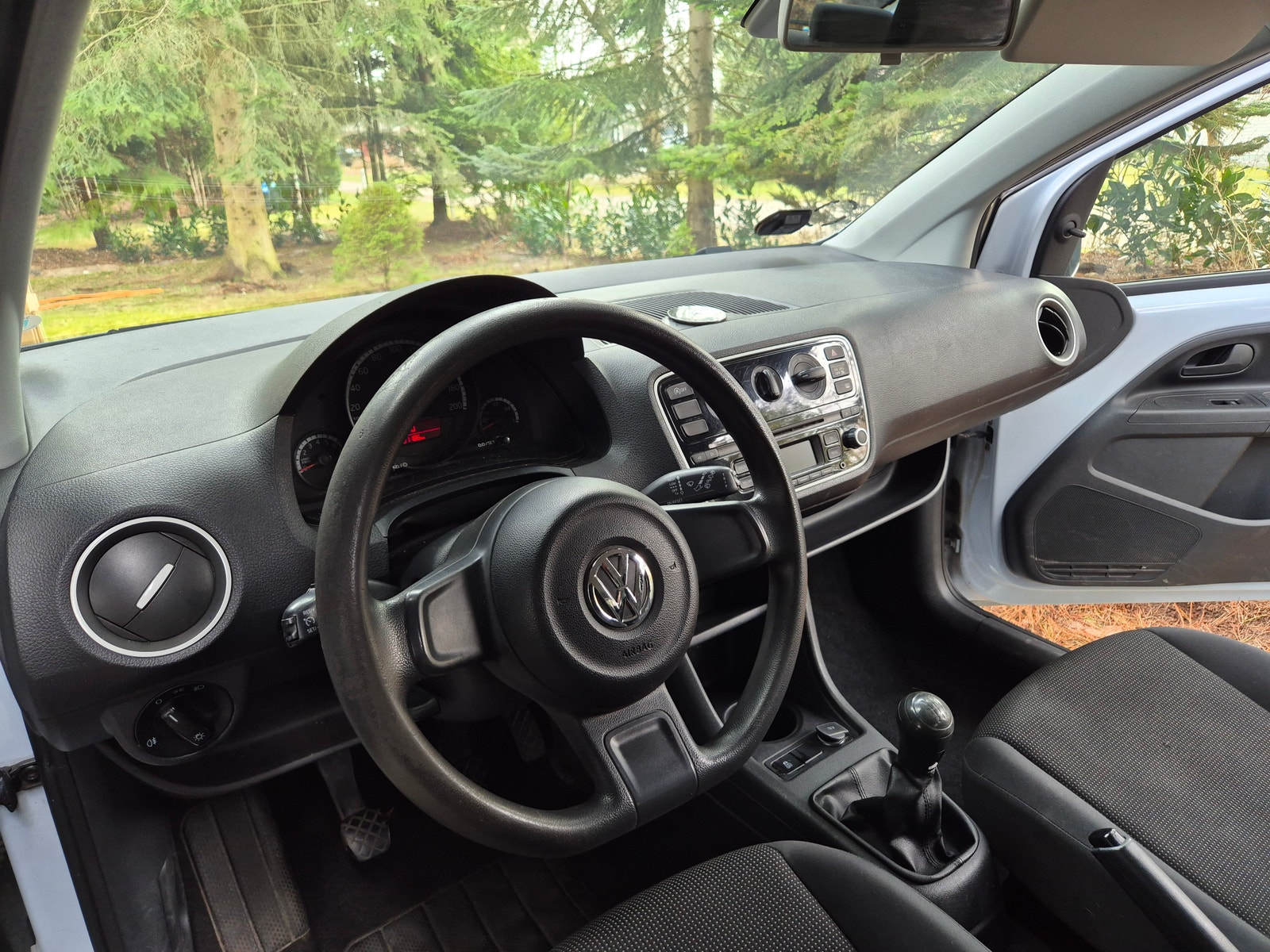 VW UP! til salg hos Nabilli