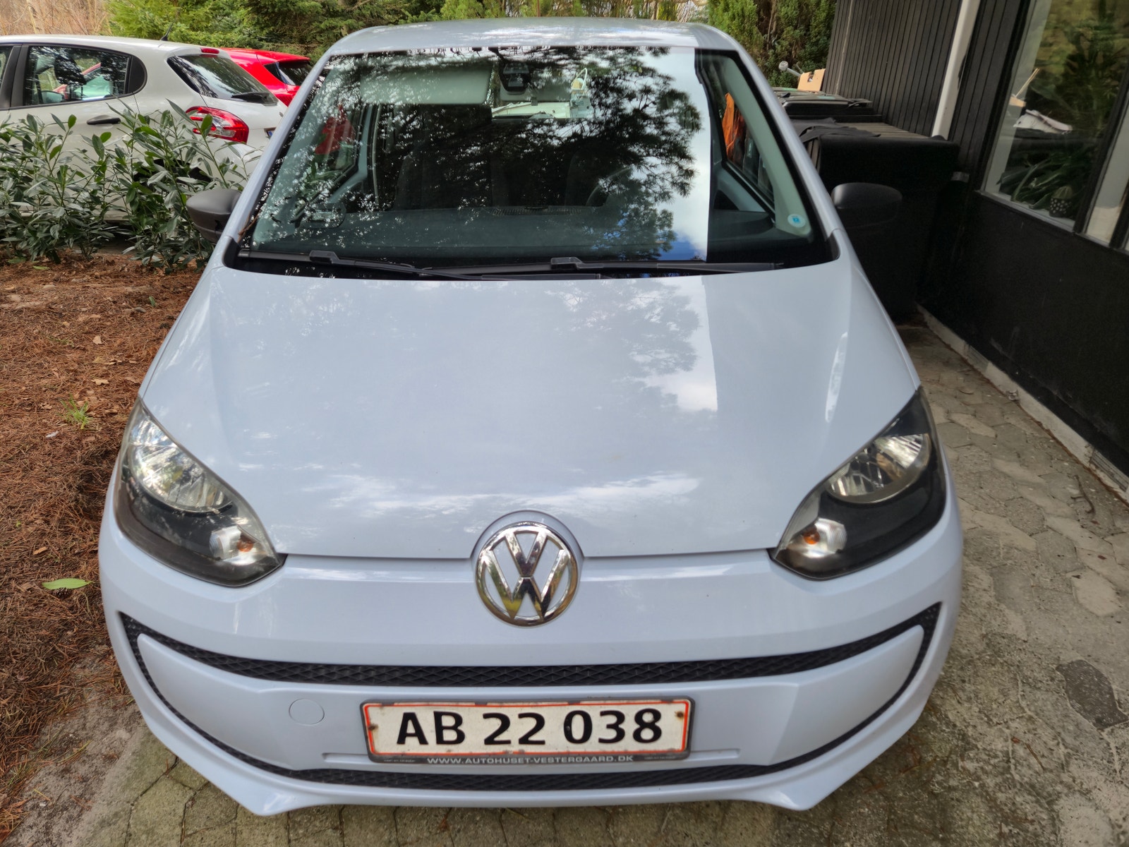 VW UP! til salg hos Nabilli