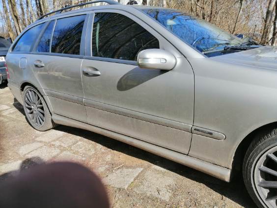 Mercedes C180 til salg hos Nabilli