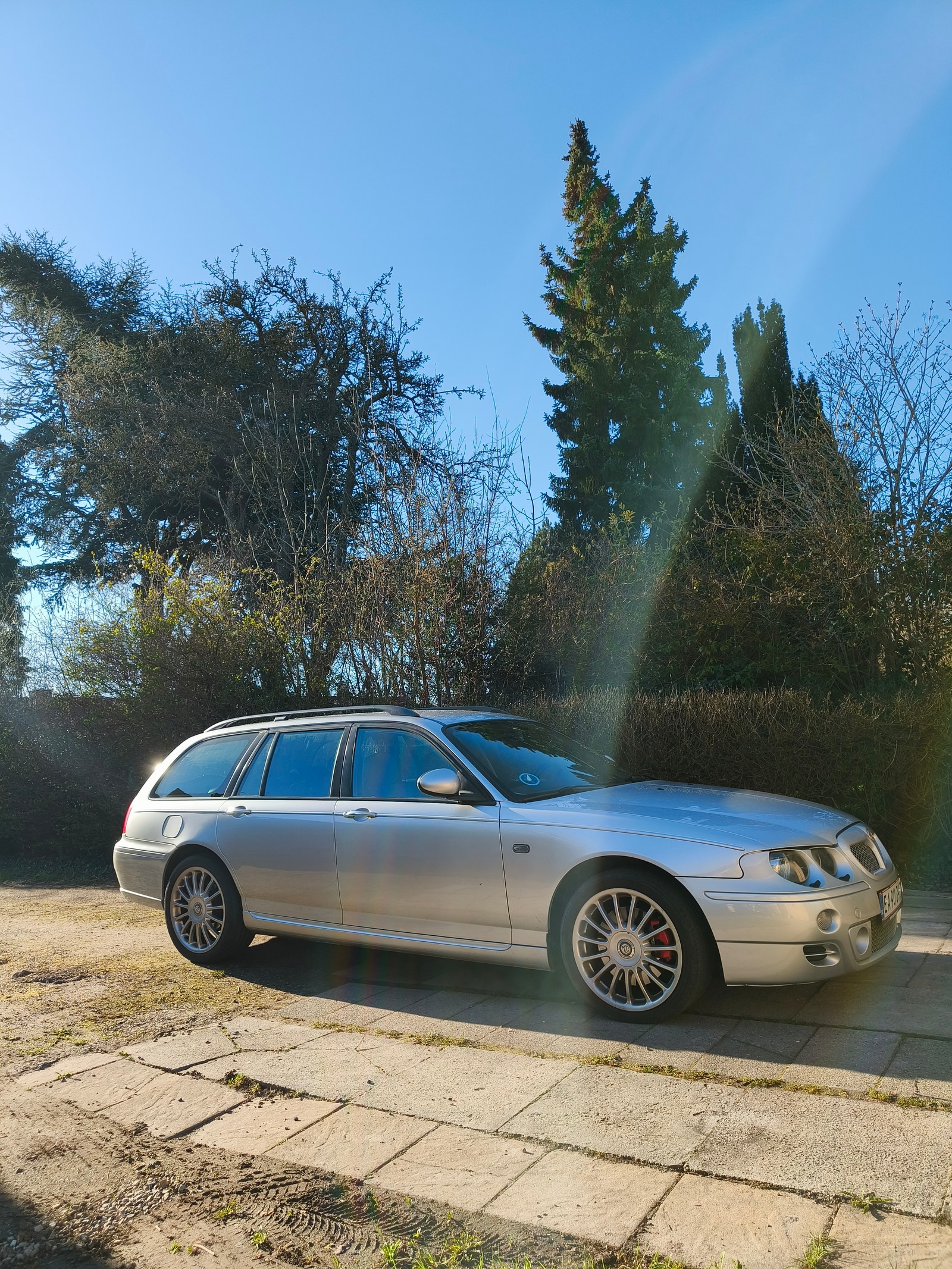 MG ZT-T til salg hos Nabilli