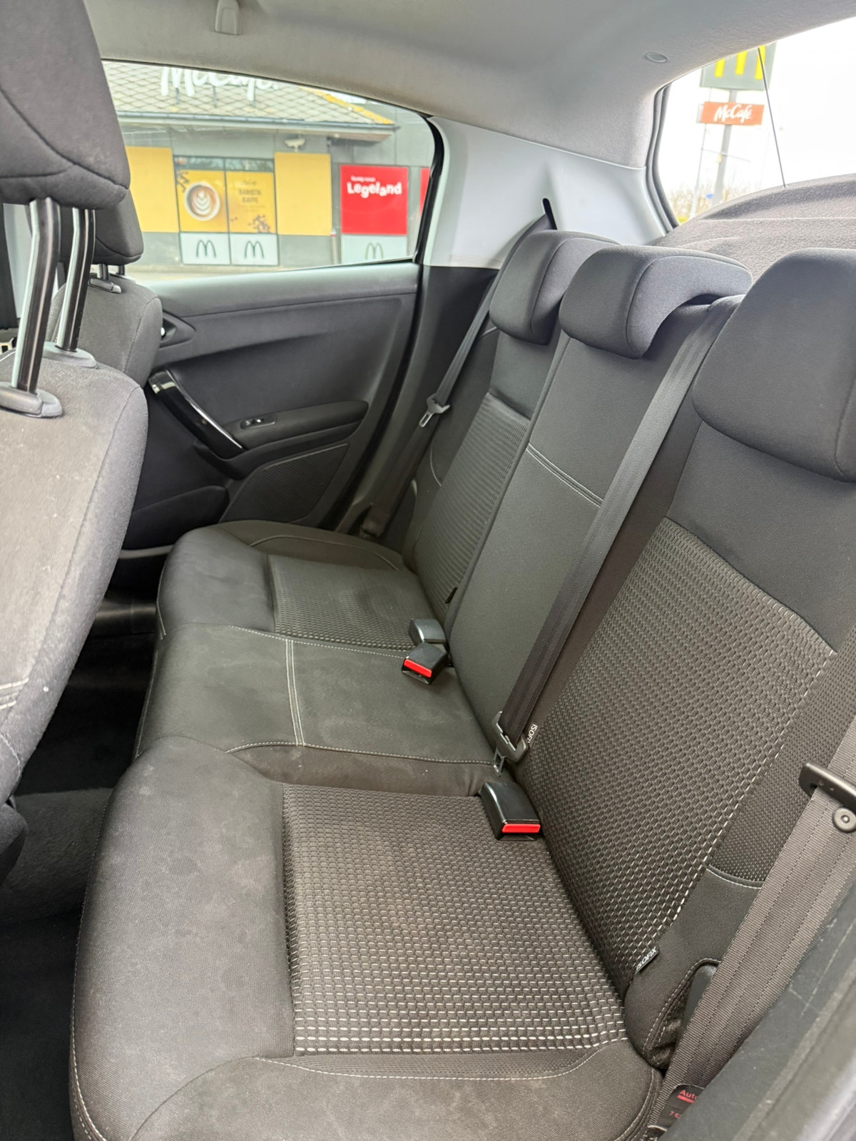 Peugeot 208 – billede 18