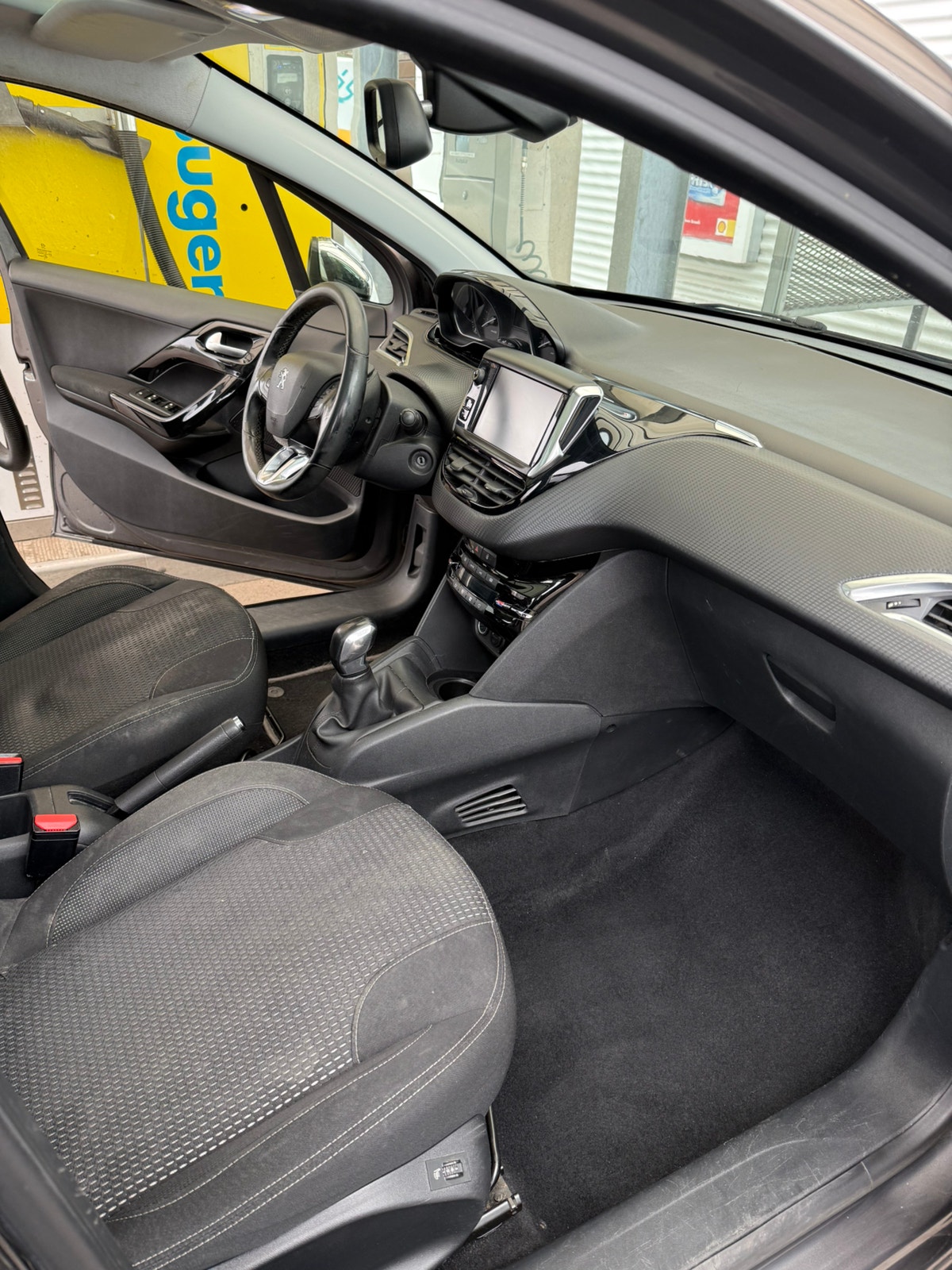 Peugeot 208 – billede 17
