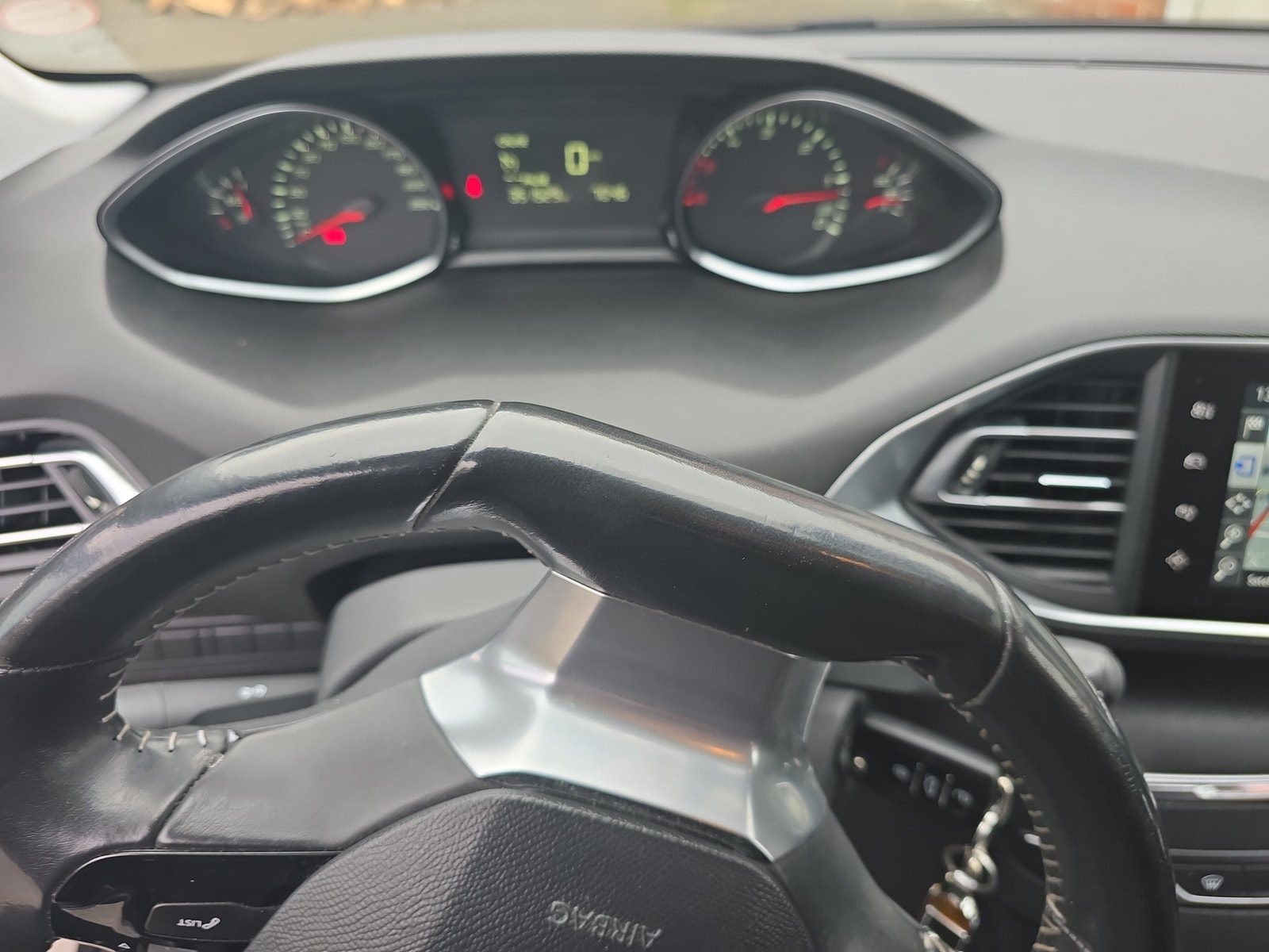 Peugeot 308 til salg hos Nabilli
