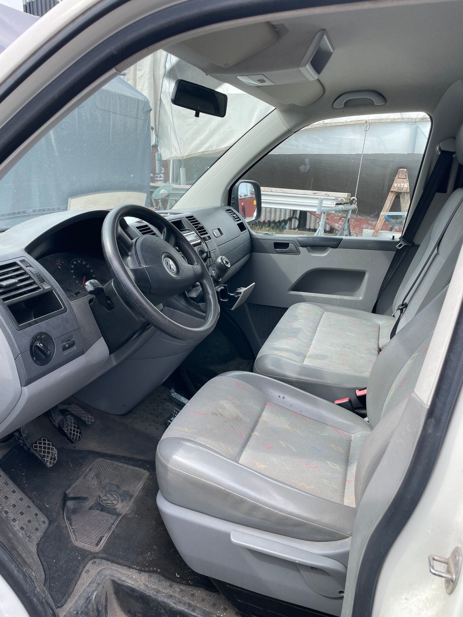 VW Transporter til salg hos Nabilli