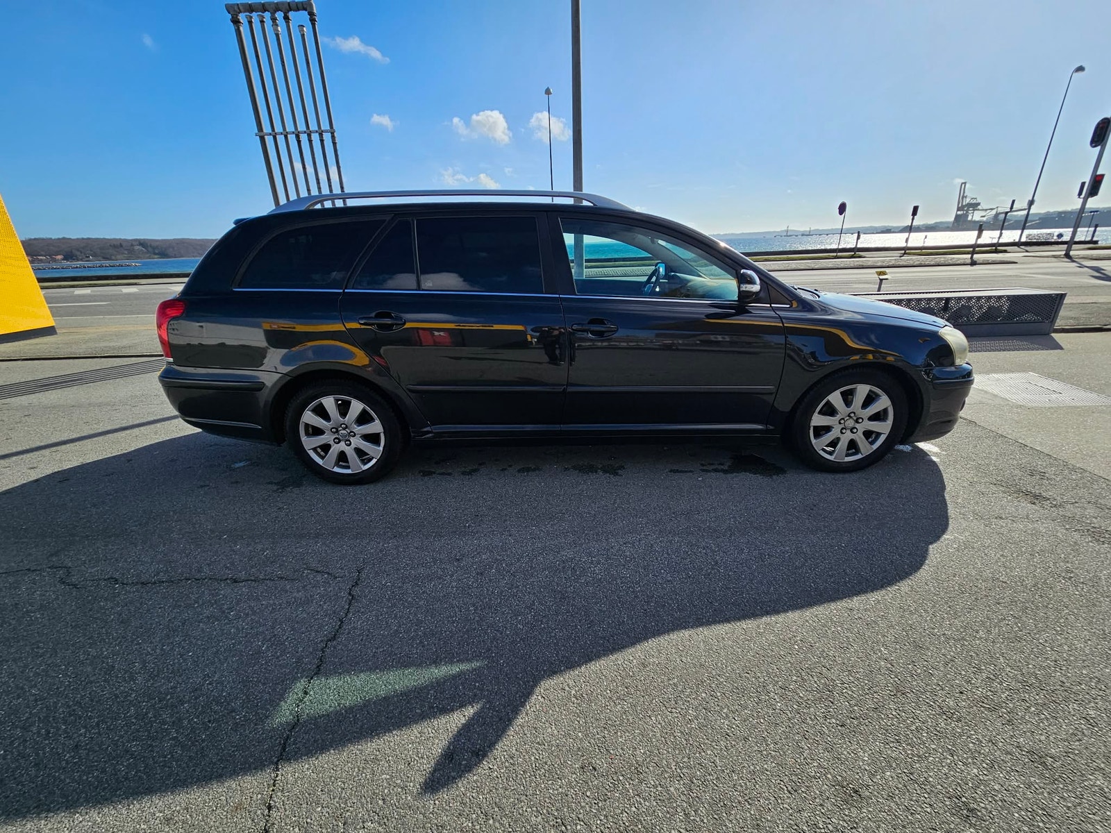 Toyota Avensis – billede 7