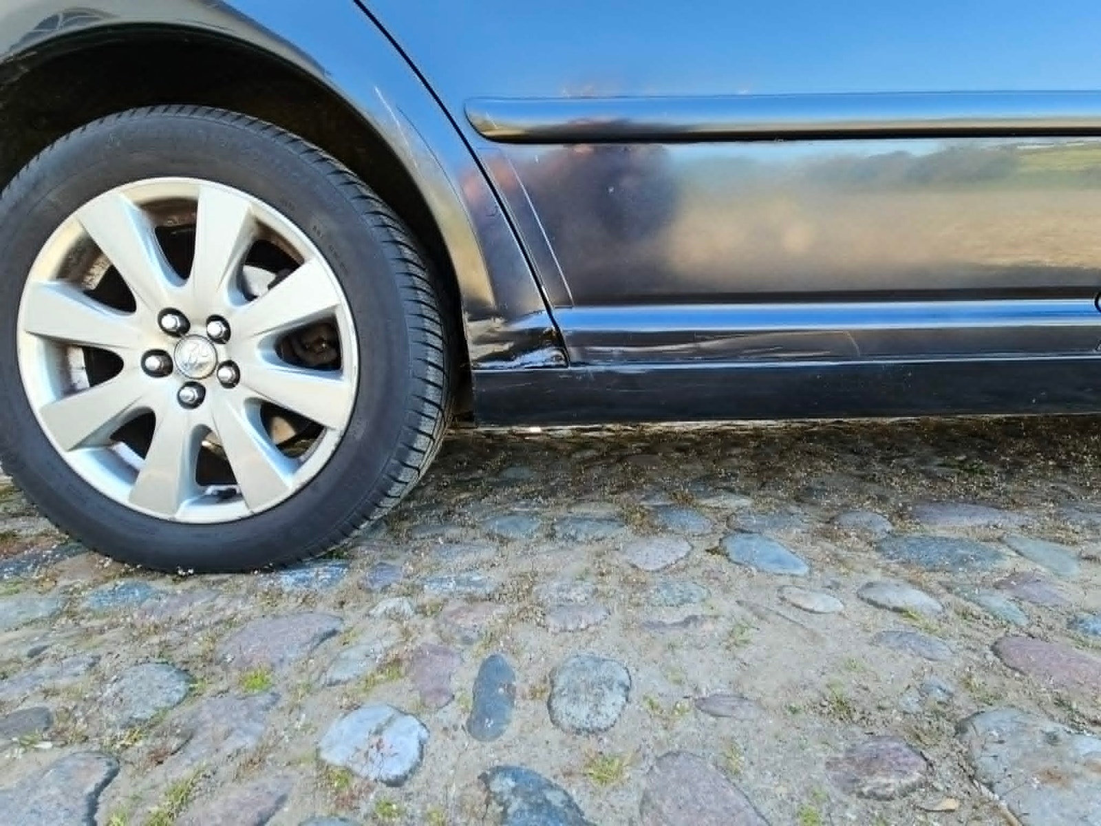 Toyota Avensis til salg hos Nabilli