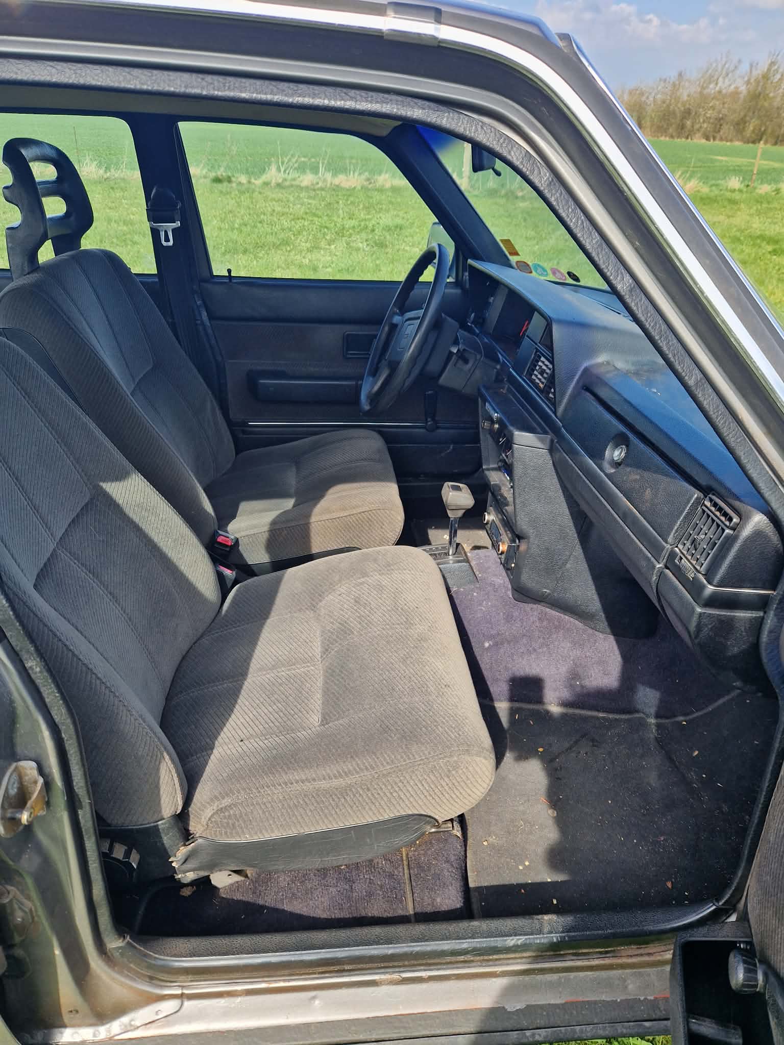 Volvo 240 til salg hos Nabilli