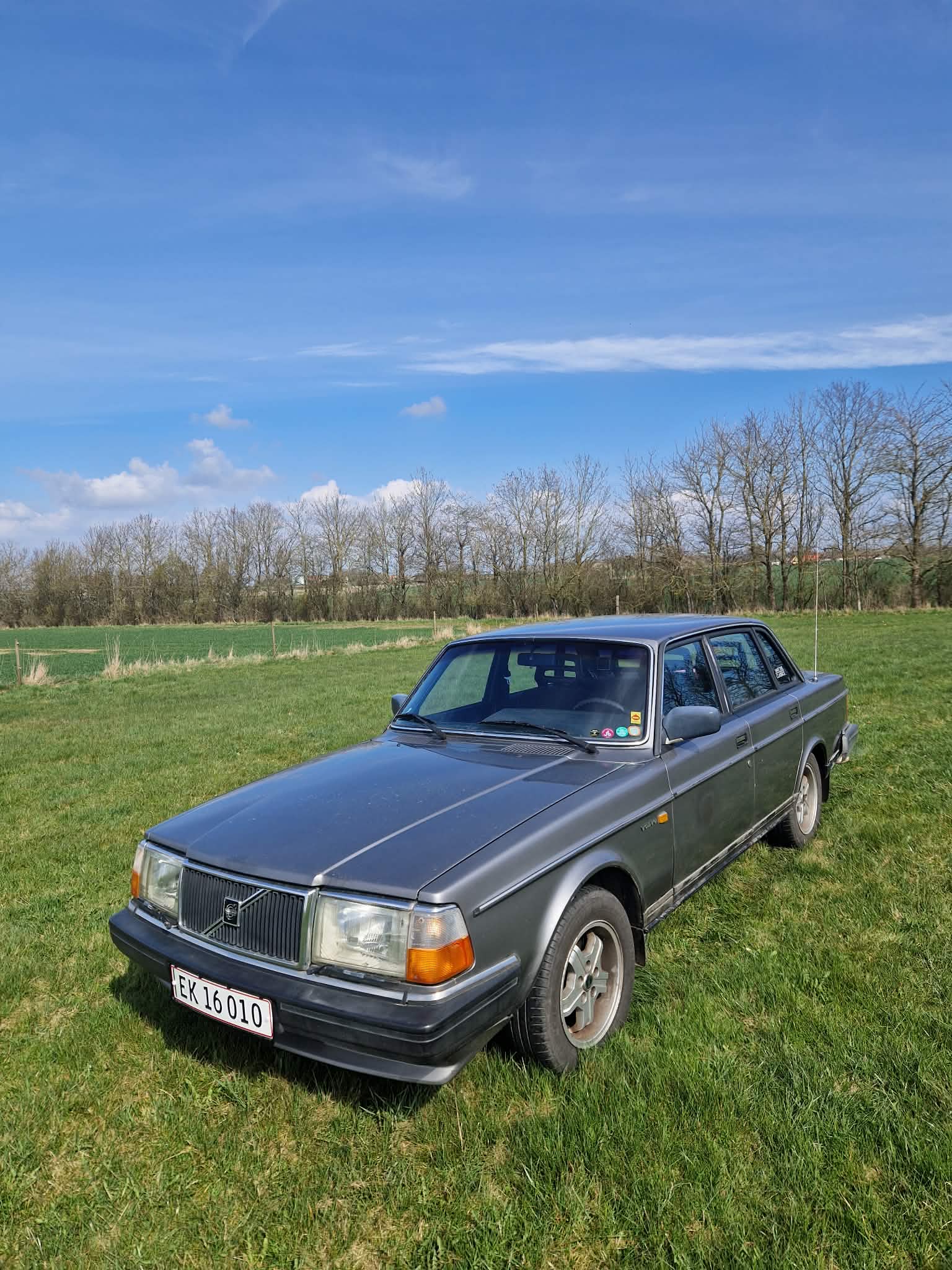 Volvo 240 til salg hos Nabilli