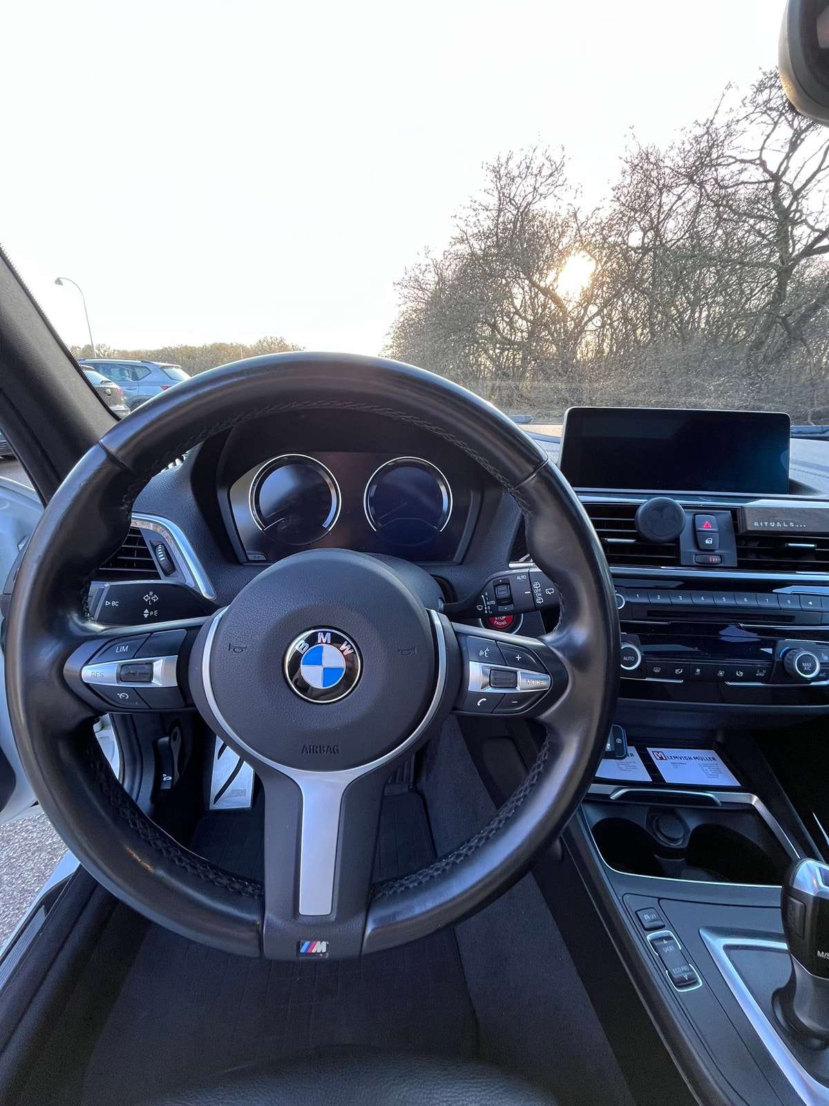 BMW 120i til salg hos Nabilli